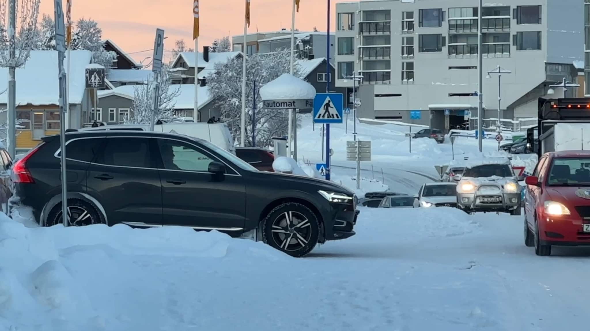 Mange kjører mot enveiskjøringa