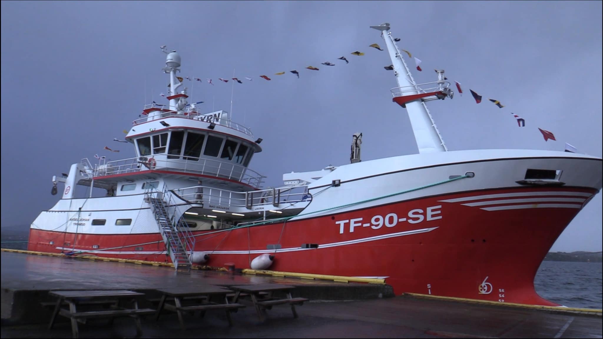 Her ble Berg Fisks nye båt døpt: – En gledens dag for Senja