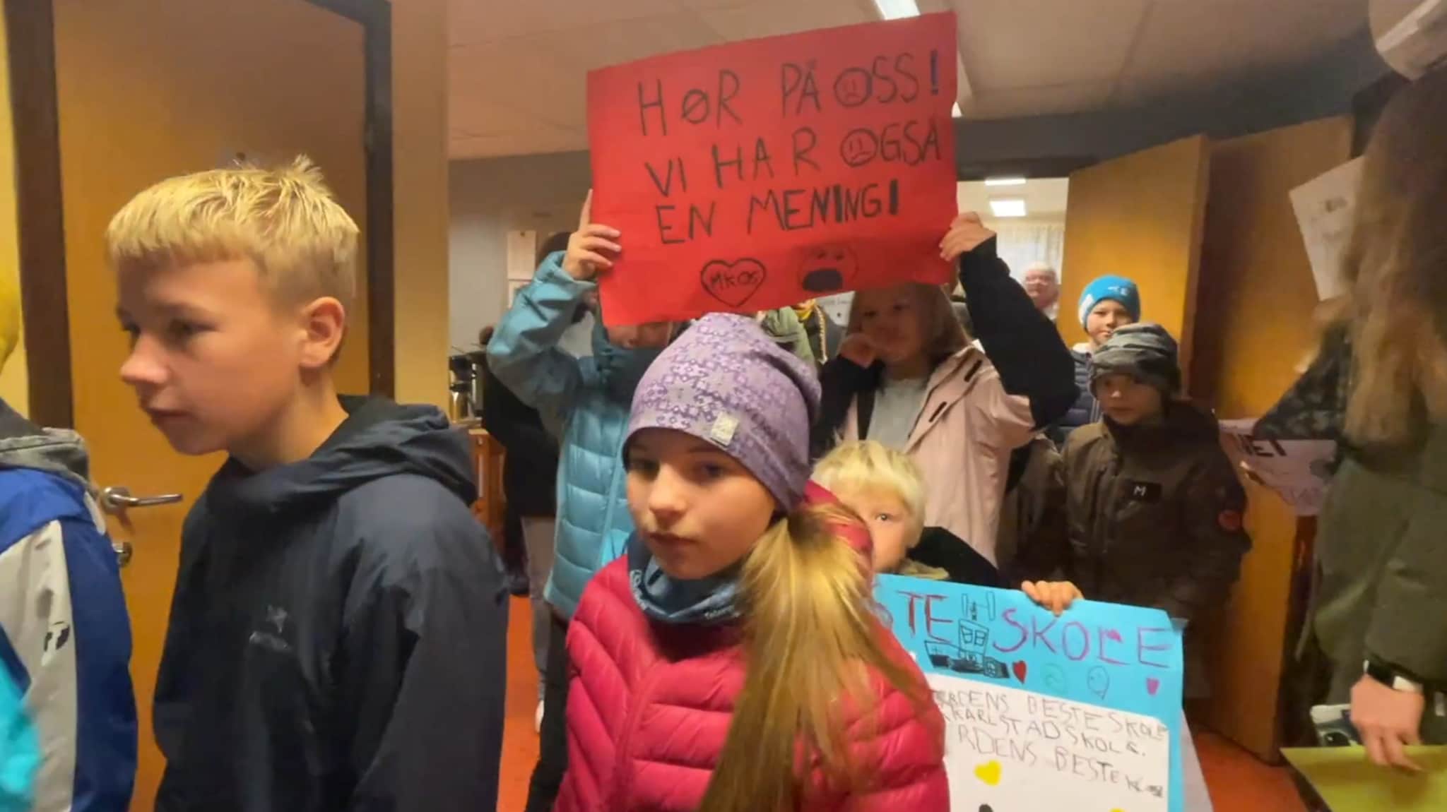 Unge demonstranter inntok formannskapet