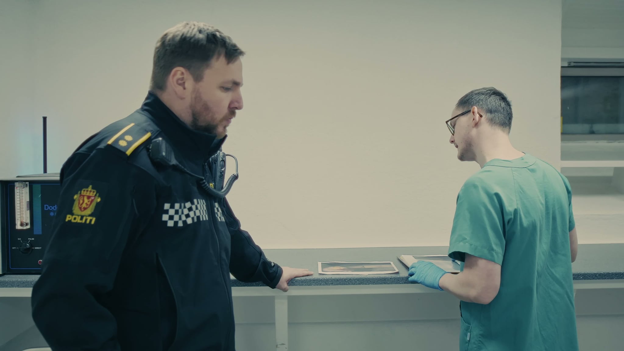 Lønsj episode 4: Nettet snører seg sammen