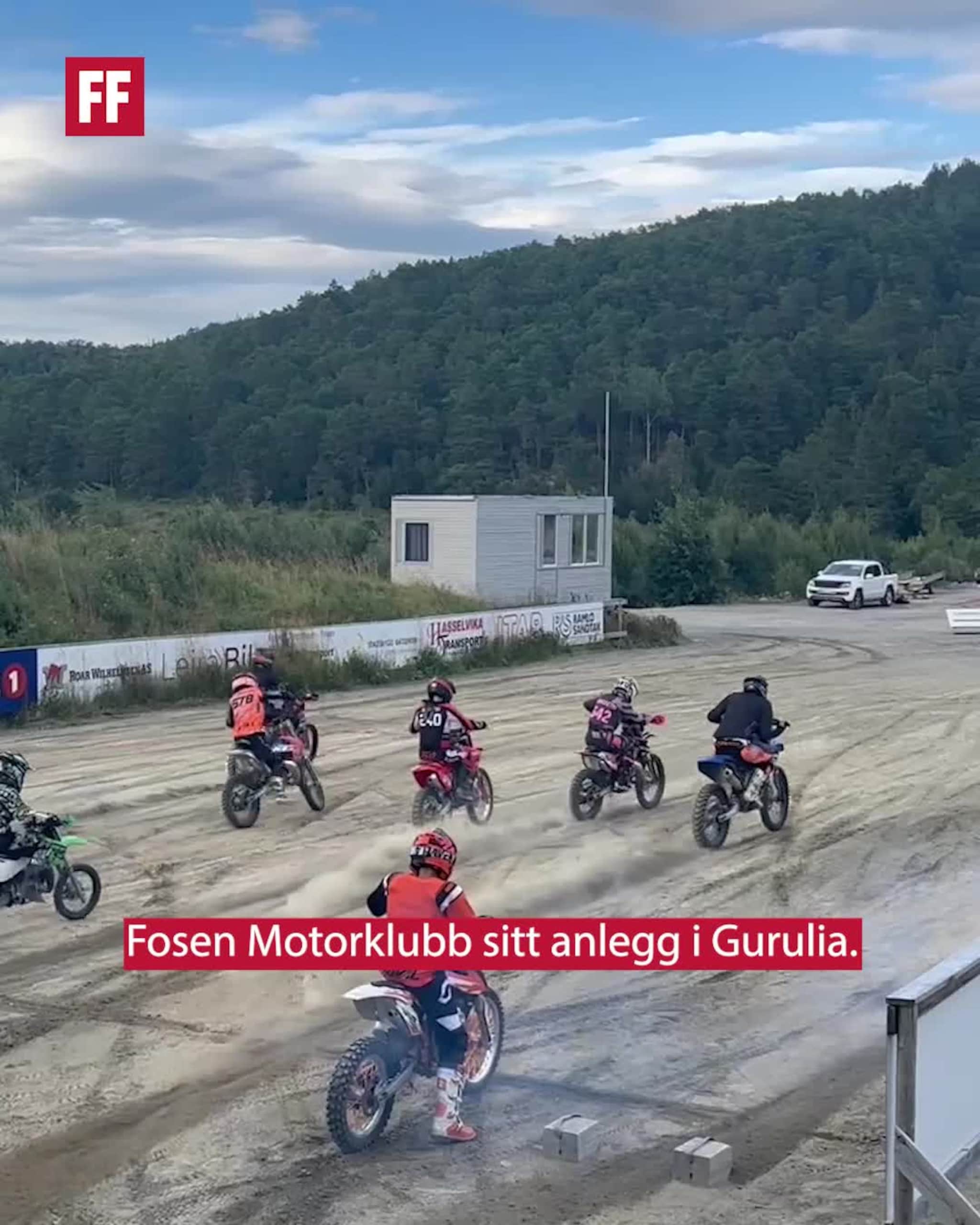 Full fart i motocross-anlegget