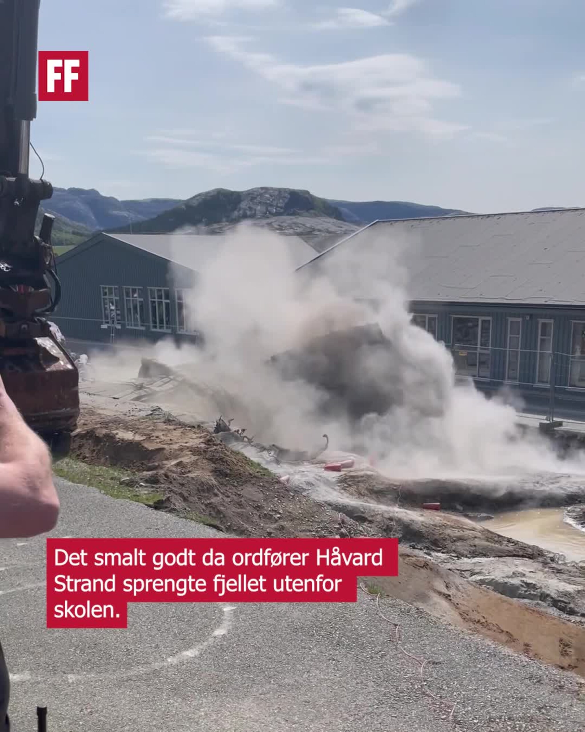 Ordføreren sprengte ved skolen