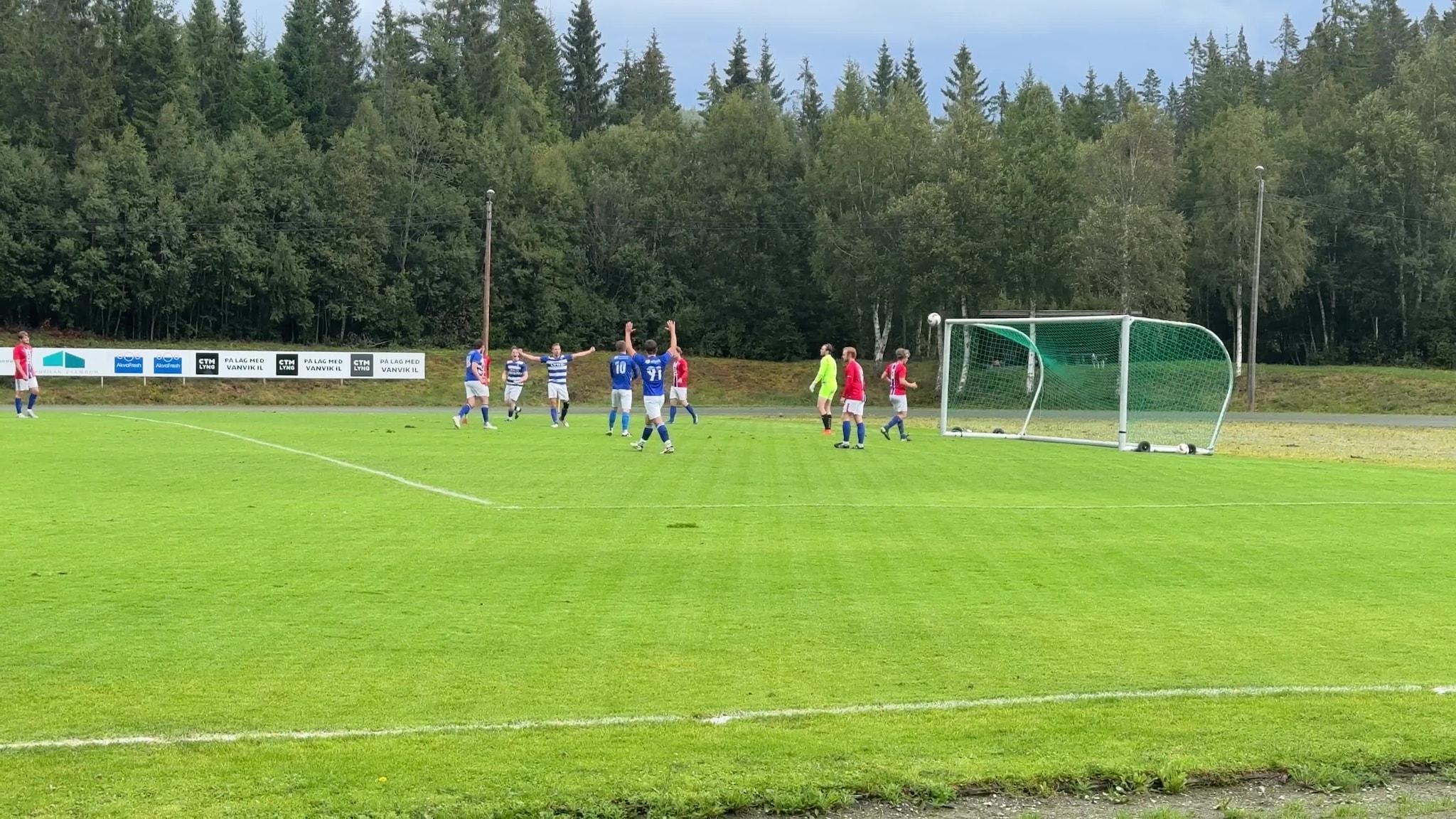Vanvik - Nationalkameratene 2 (2-2)