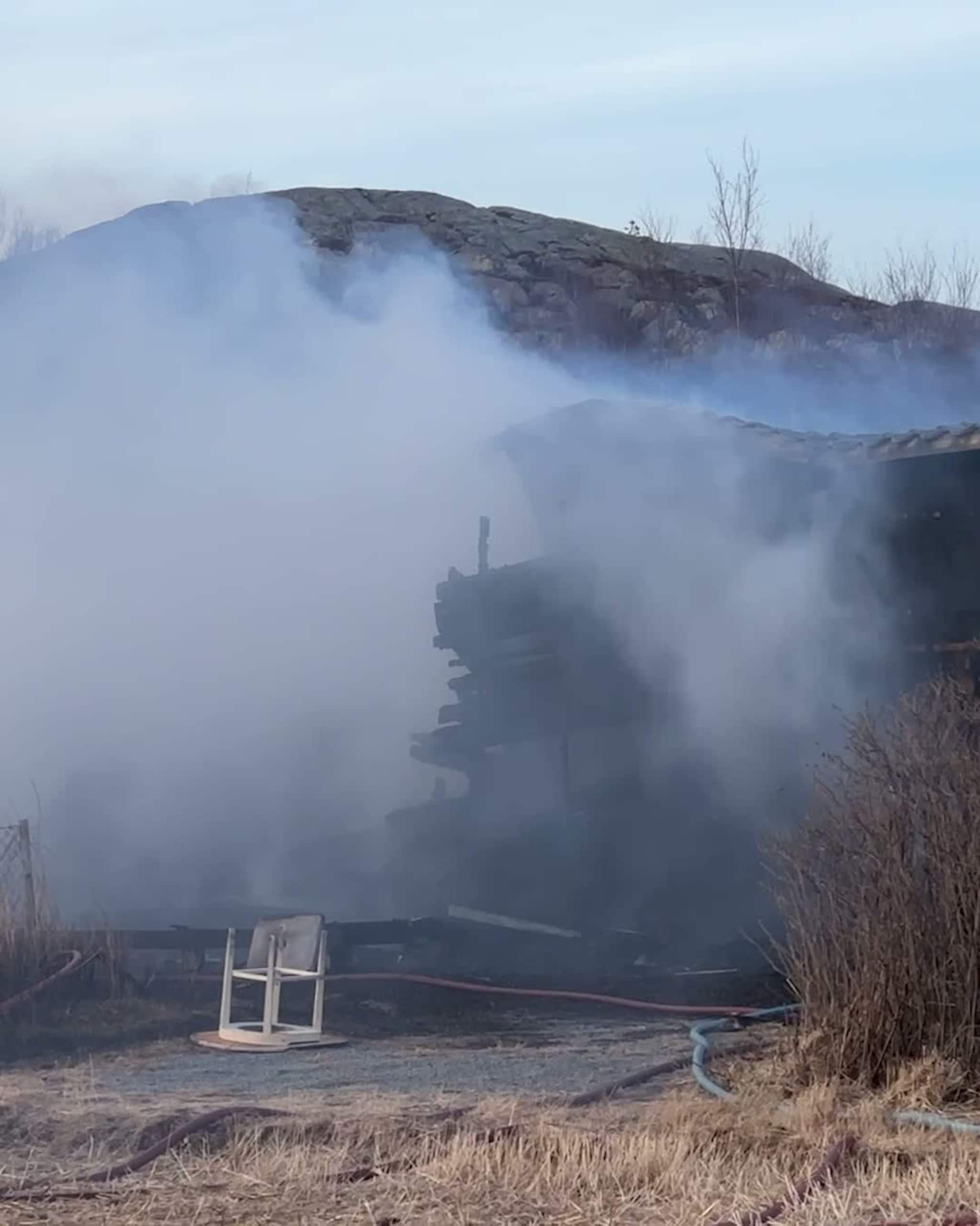 Bolighus brant ned i Bessaker