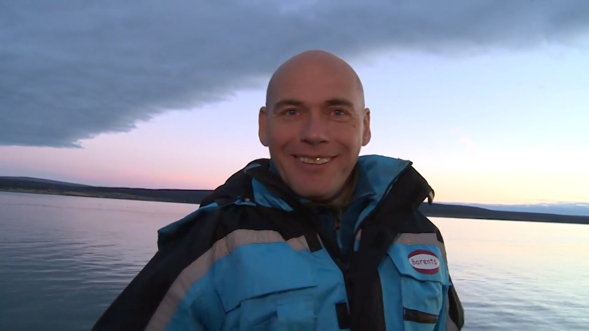 Mener jenter er passive med jakt og fiske