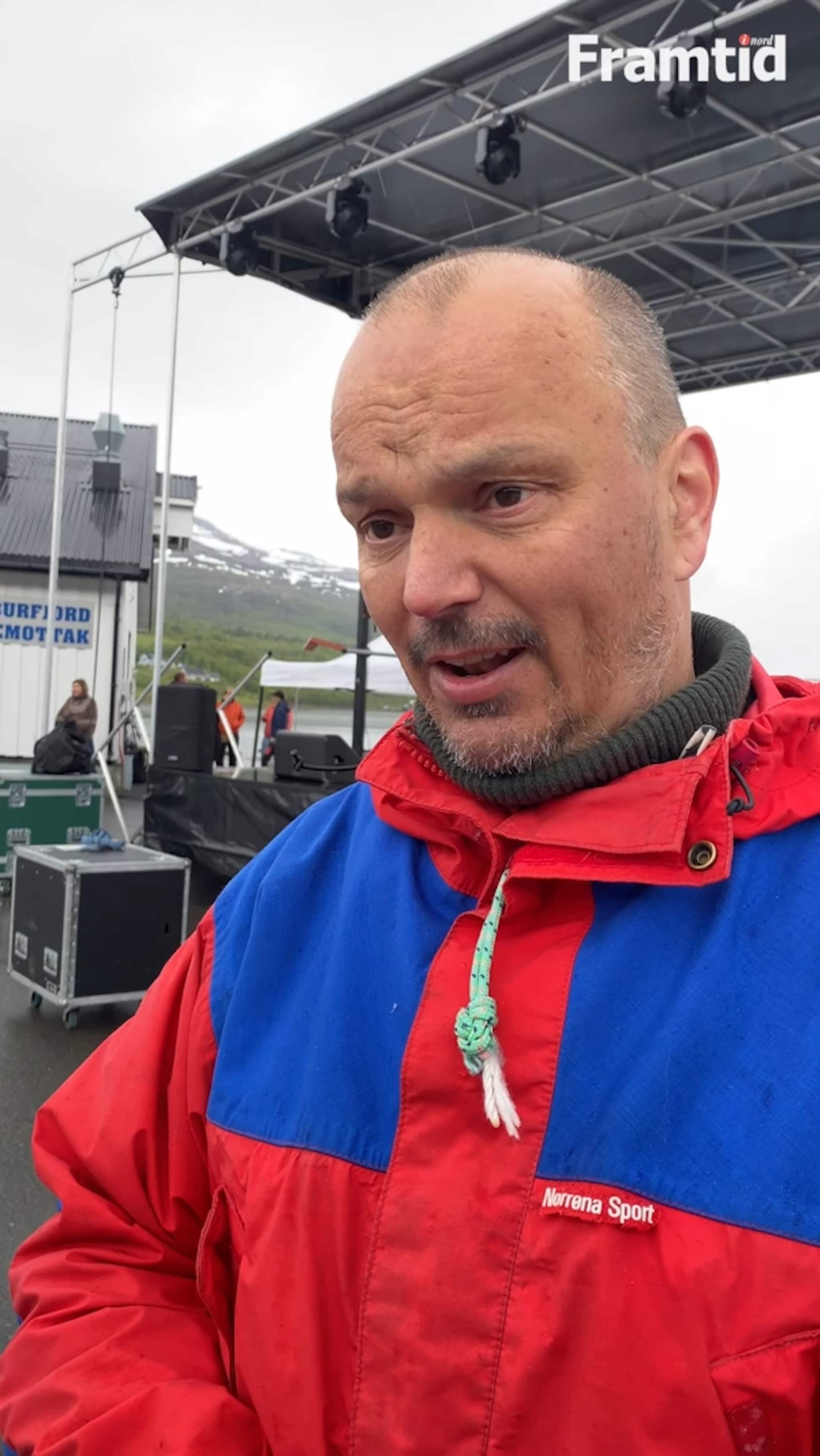Øver til kongelig besøk