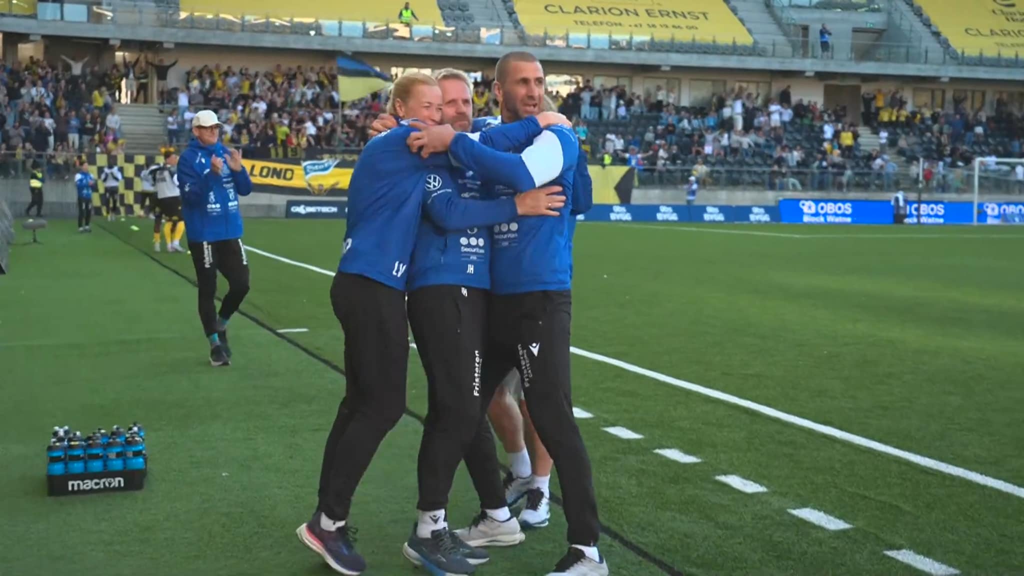 Se Start slå AaFK 3-1