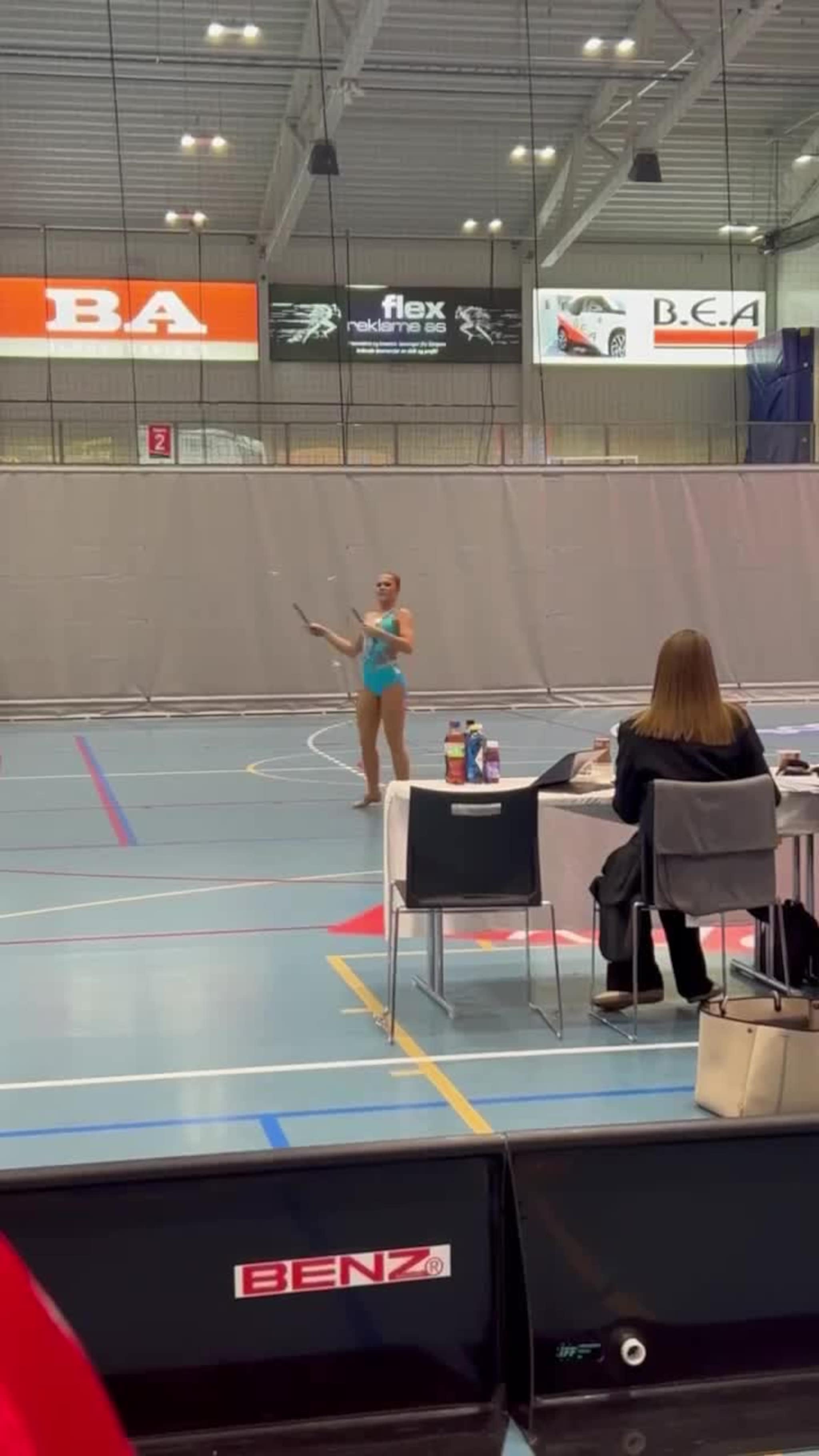 Tomine Knatterud Omland i 2 baton  i NM i sportdrill