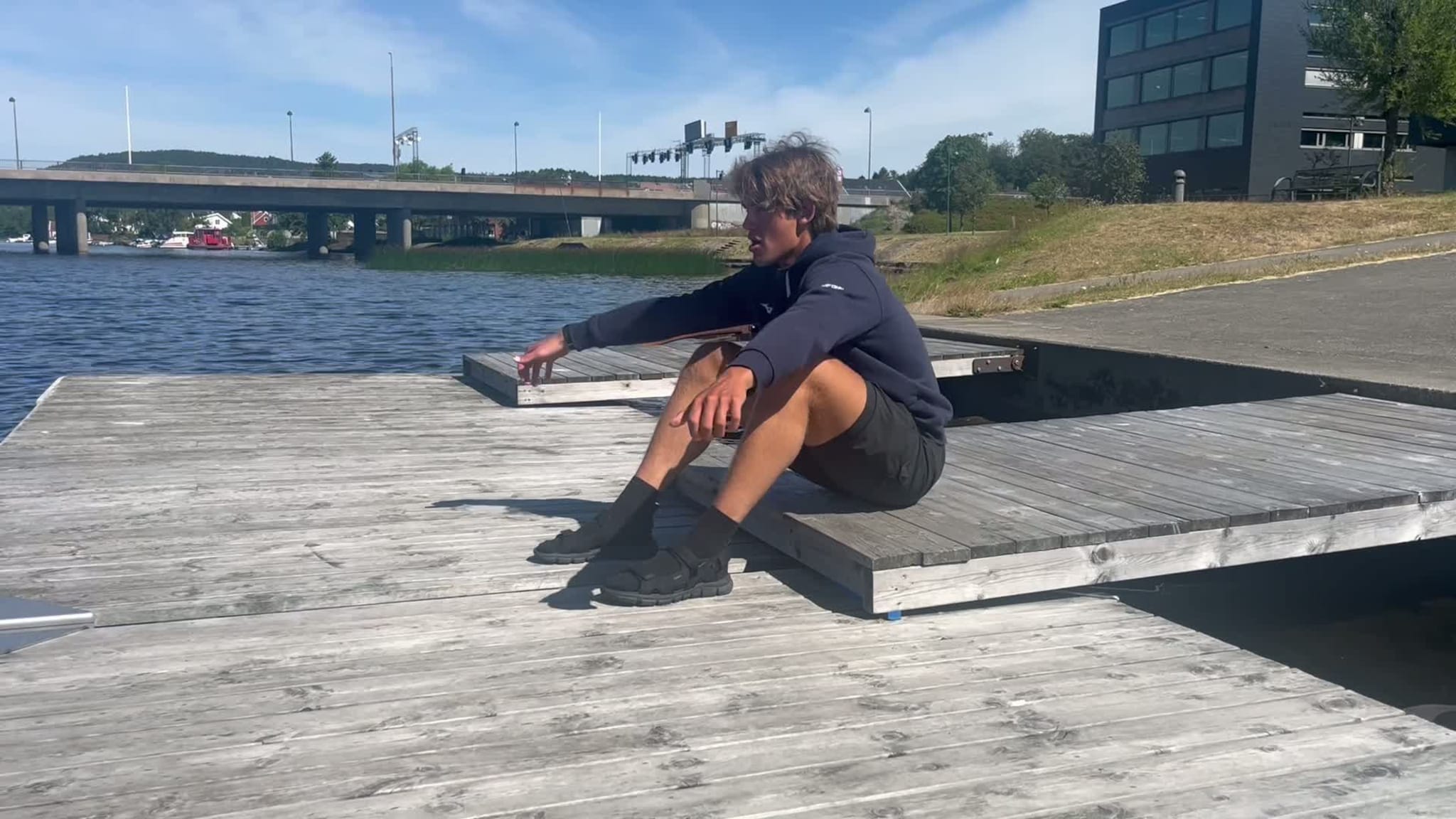 Raphael Pintsch viser hvordan man ror