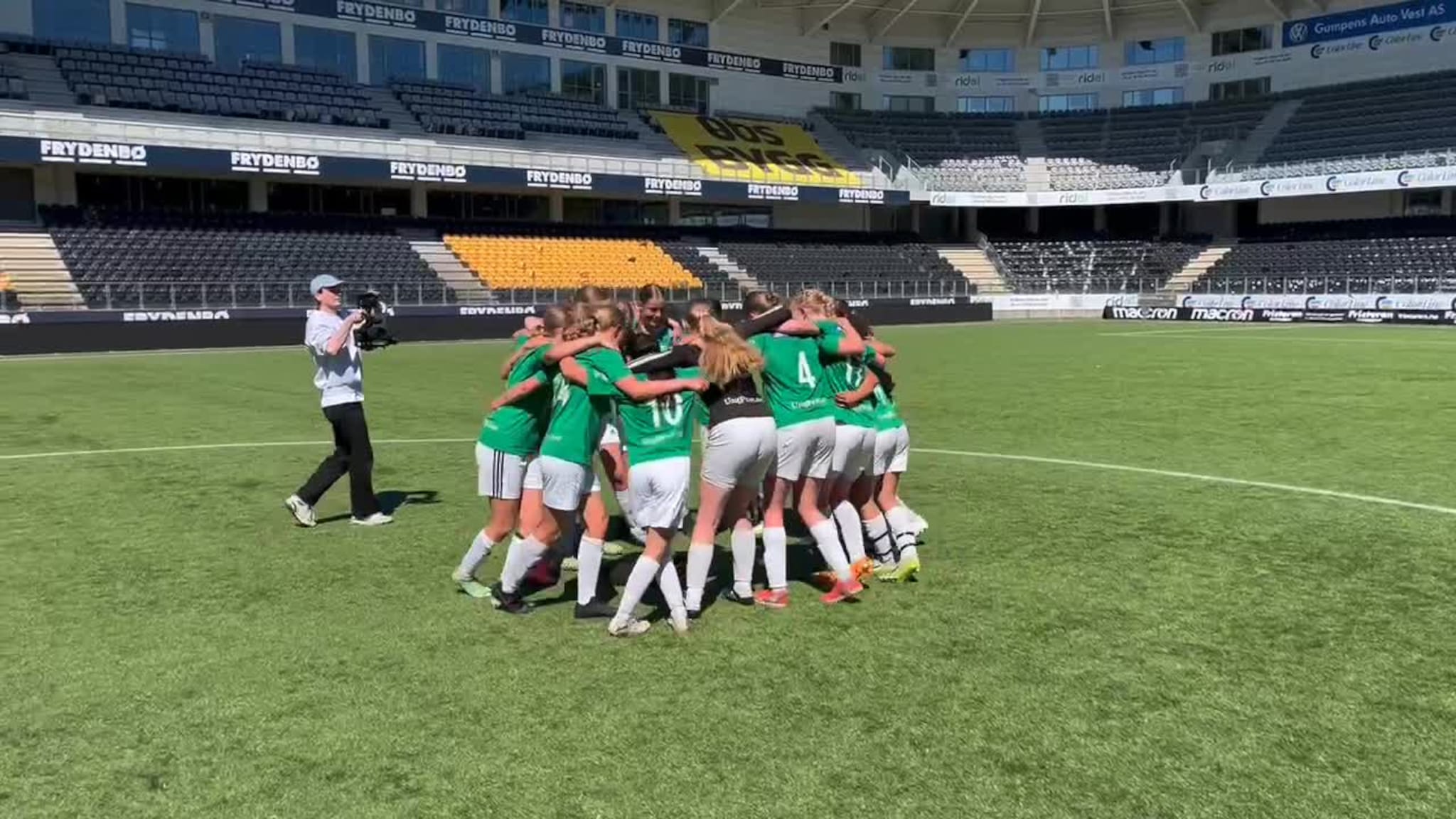 Randesund-jubel etter seier i Sør Cup