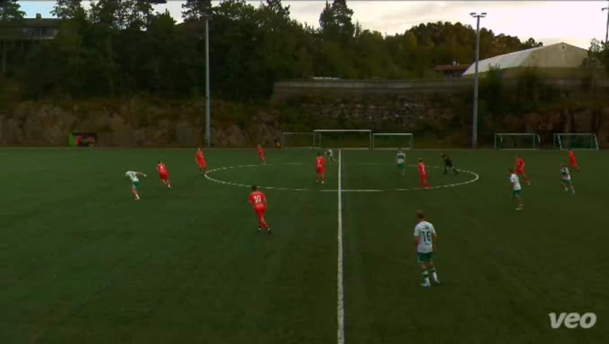 Elias Håland Brandsdal scorer for Våg