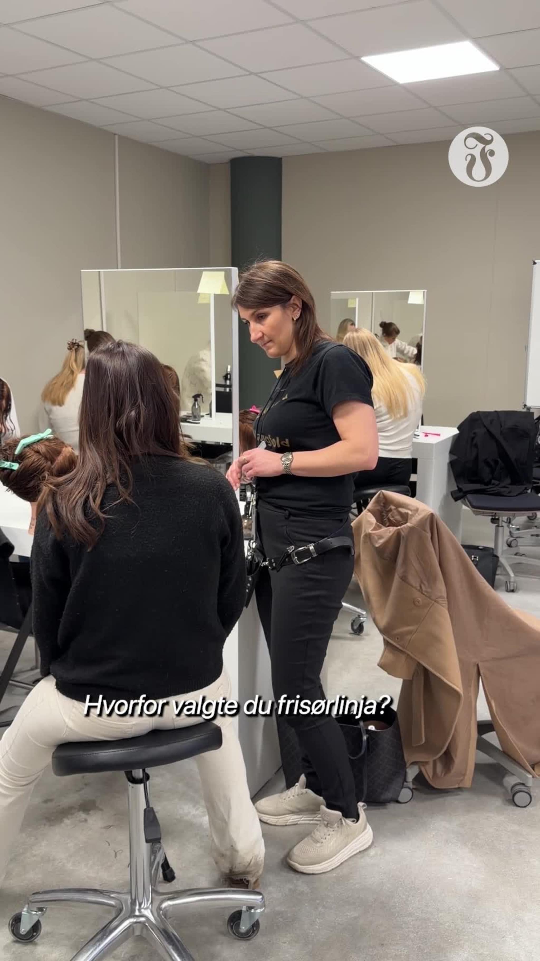 – Jeg var skolelei og ville gjøre noe praktisk