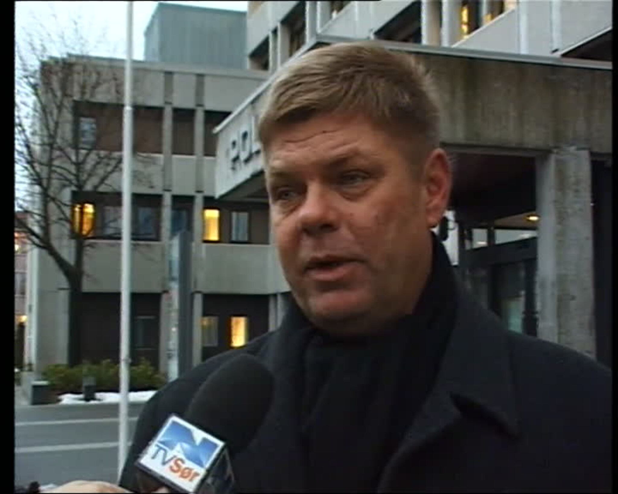 TVSør 04.12.2002