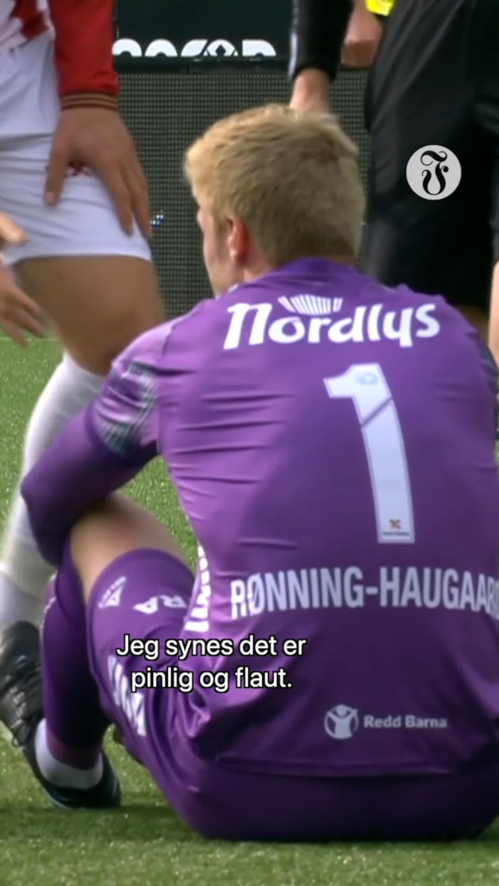 - Pinlig og flaut
