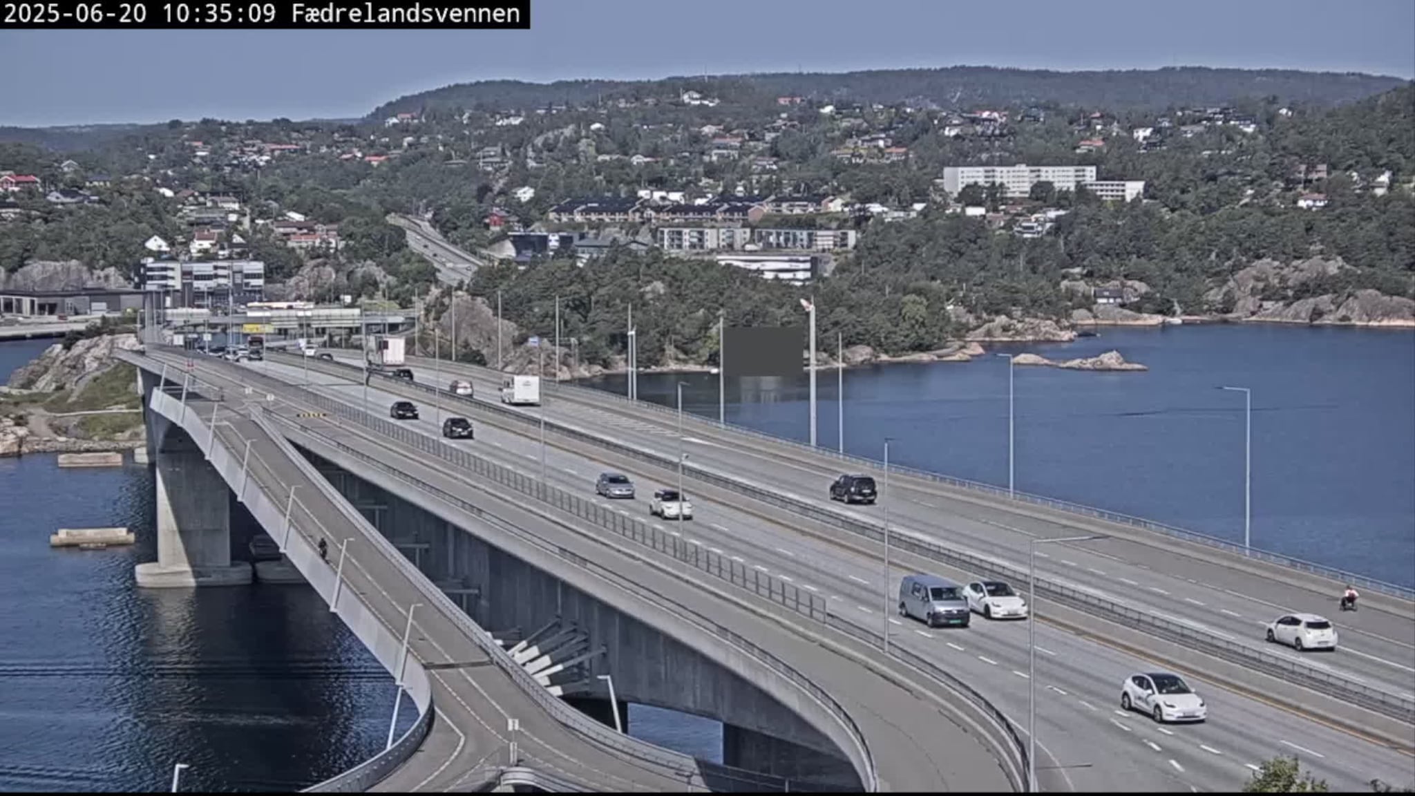 Med rullestol på Varoddbrua