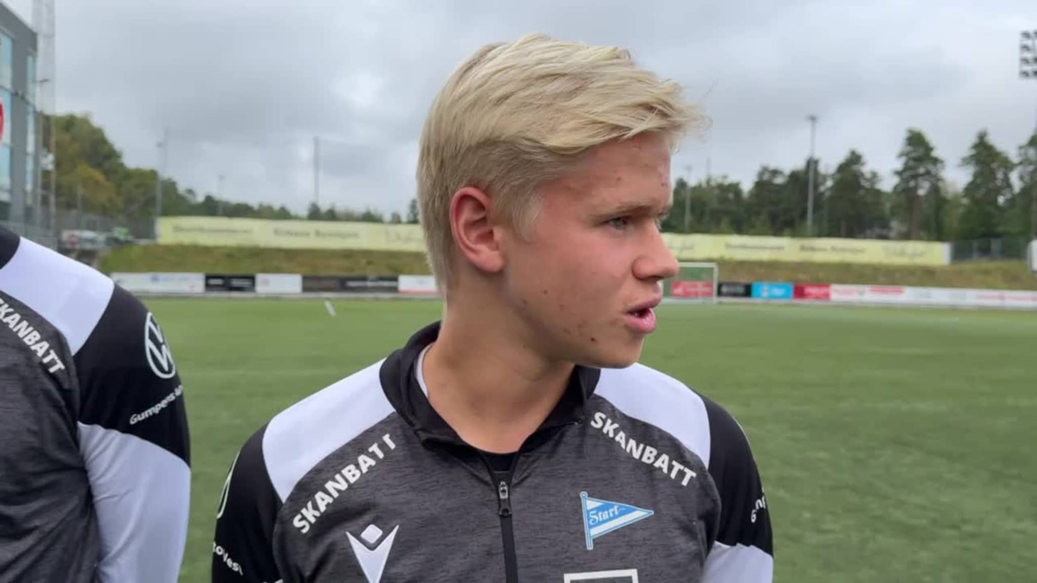 Adrian Eftestad Nilsen og Nicolai Apland før cupmøtet med Eik Tønsberg