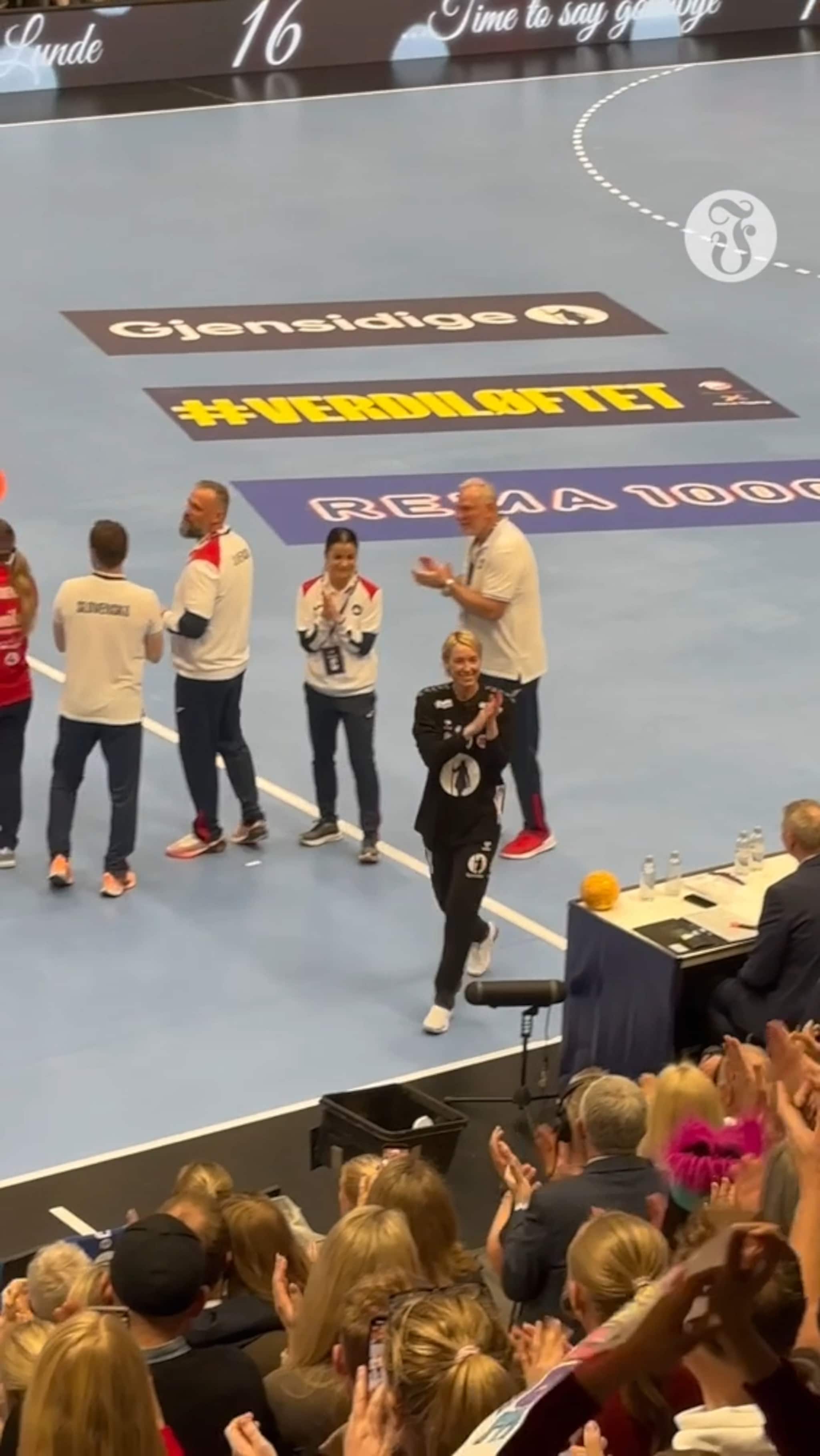 Her hylles Lunde av hele Aquarama 