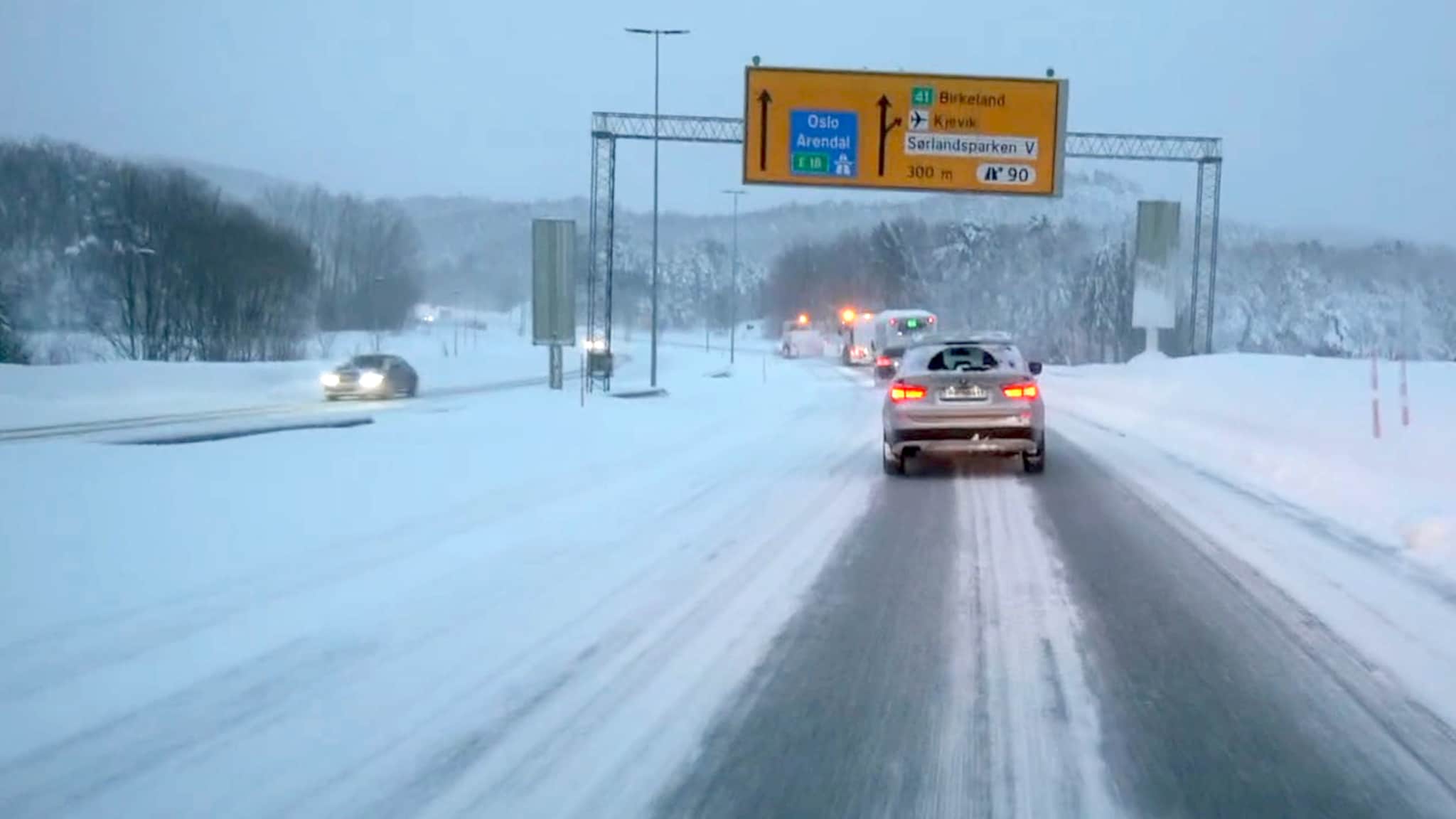 Kjør E18 mellom Kristiansand og Arendal på 3,5 minutter