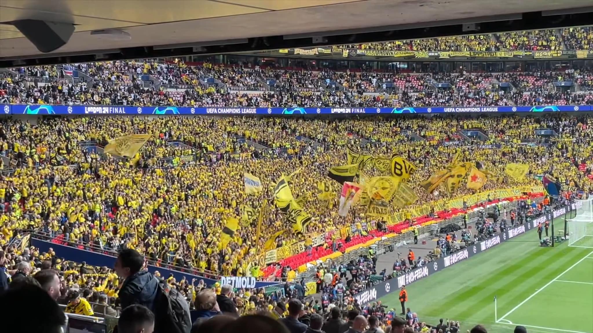 Opplev det enorme trøkket på Wembley