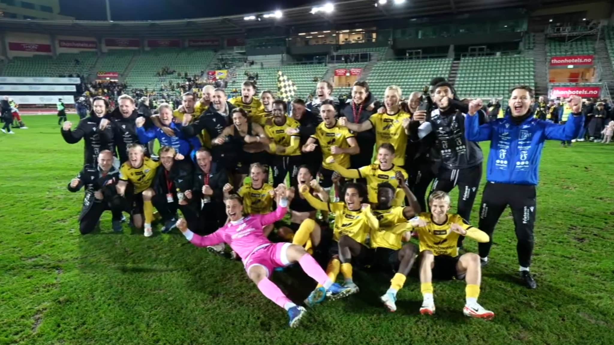 Se de elleville opprykksscenene etter Lyn - Start