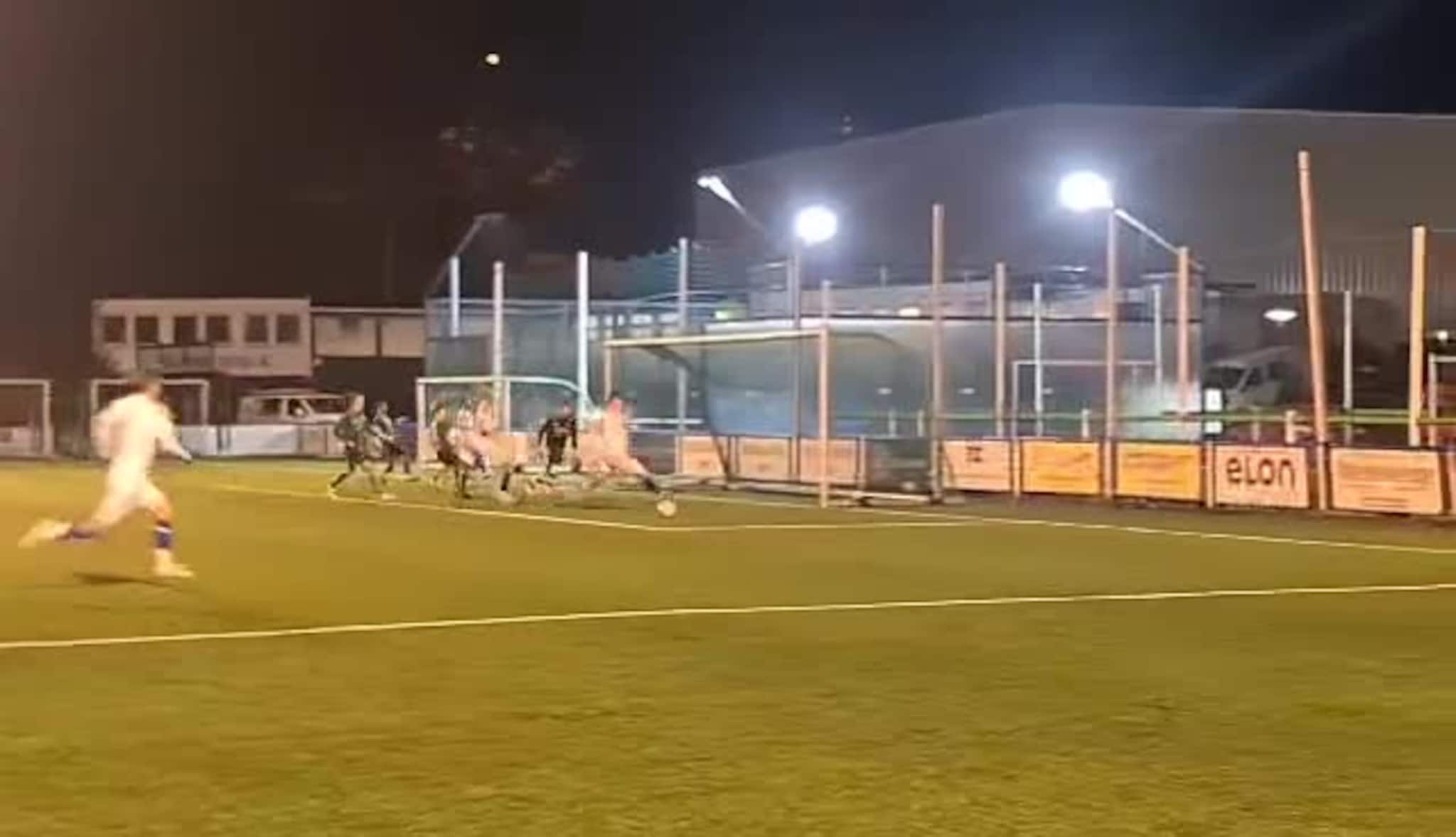 Thomas Emil Bekkvik scorer mot Hisøy