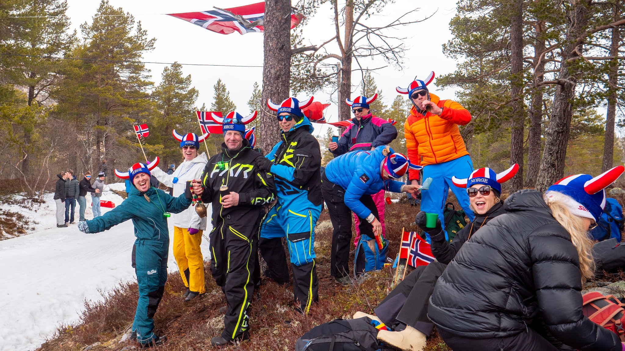 Sjekk stemningen langs NM-løypa: - Helt fantastisk