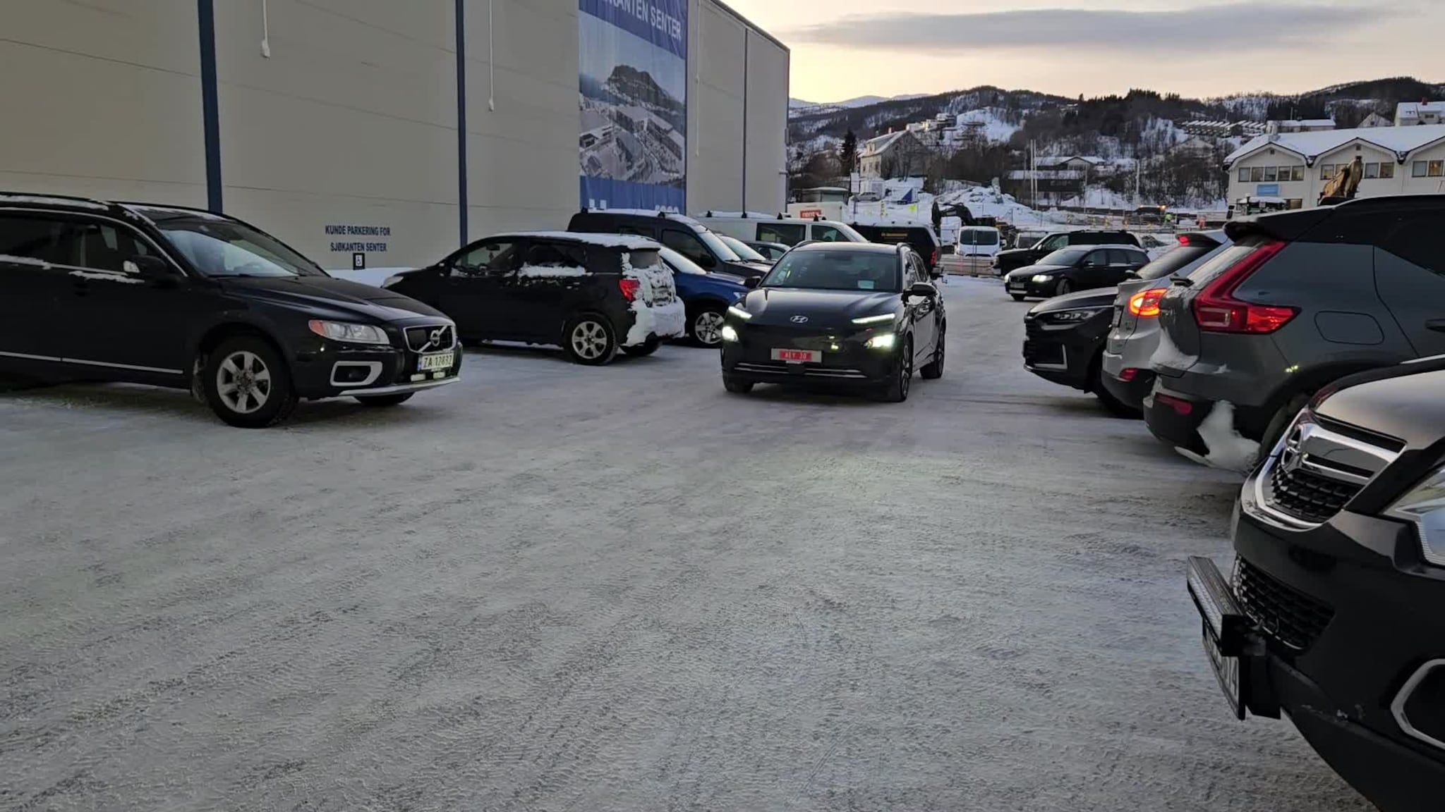 Tester nygliset for første gang