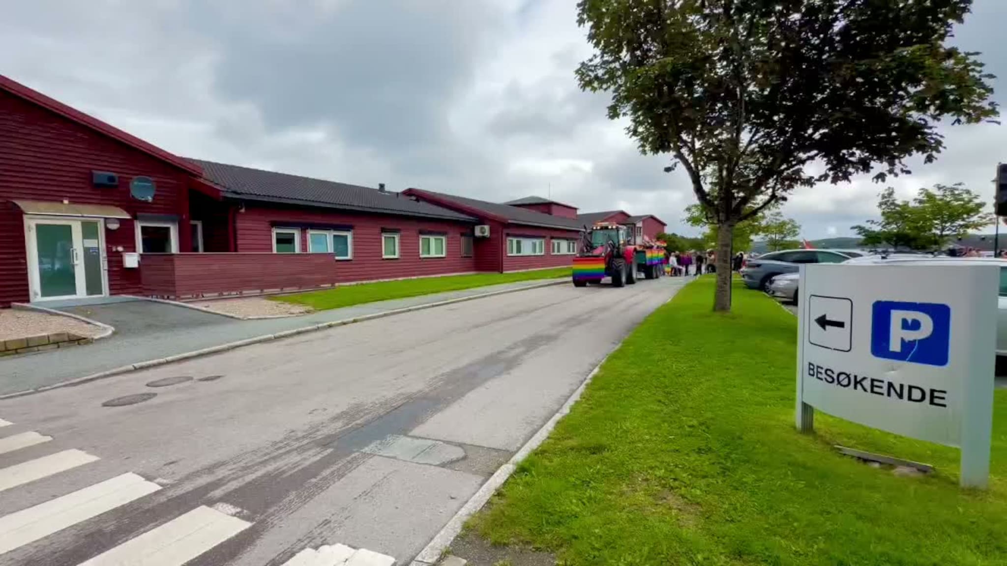 Pride-markering i Fillan med tog og mye liv