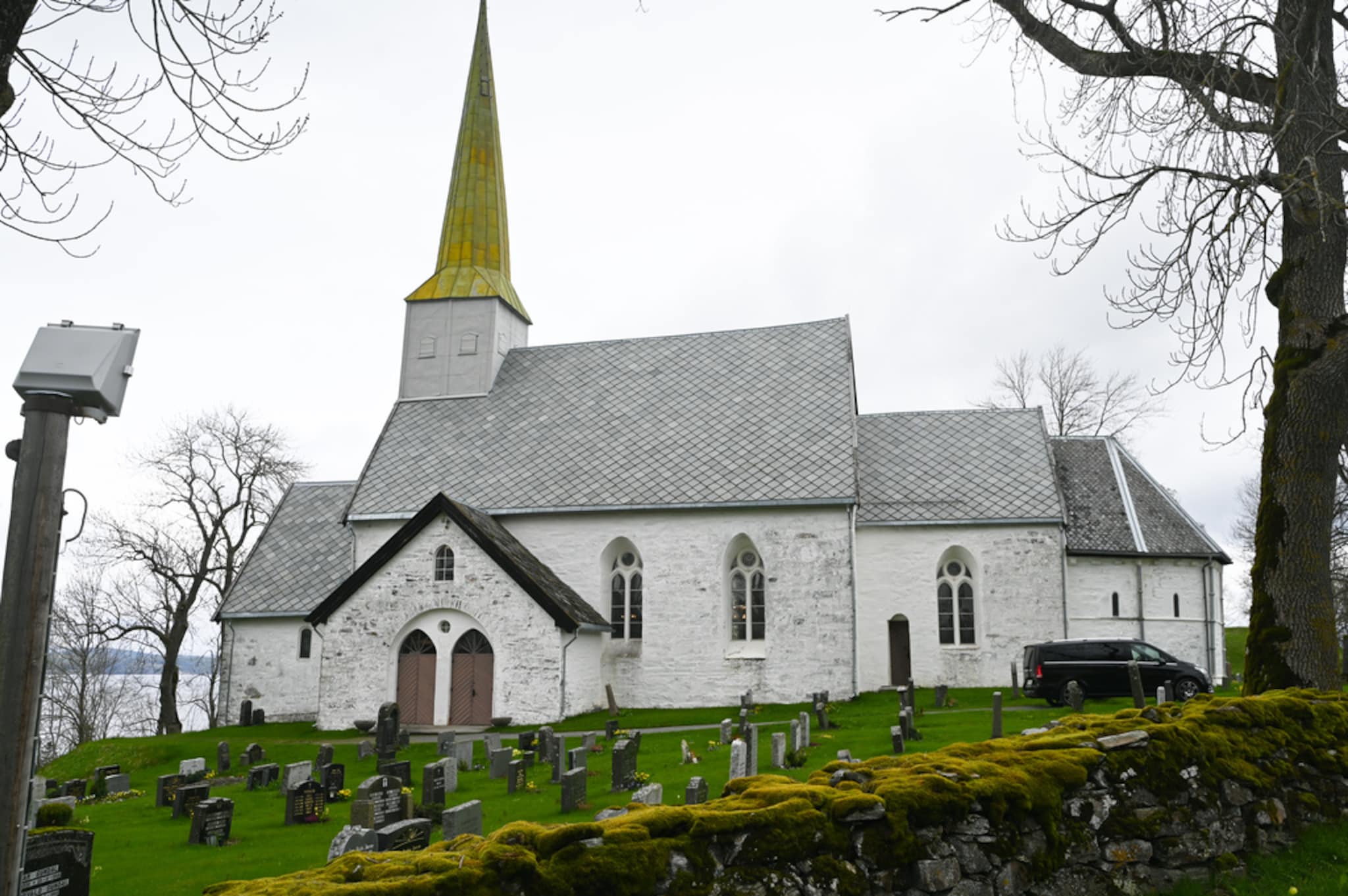 Begravelse i Alstadhaug kirke