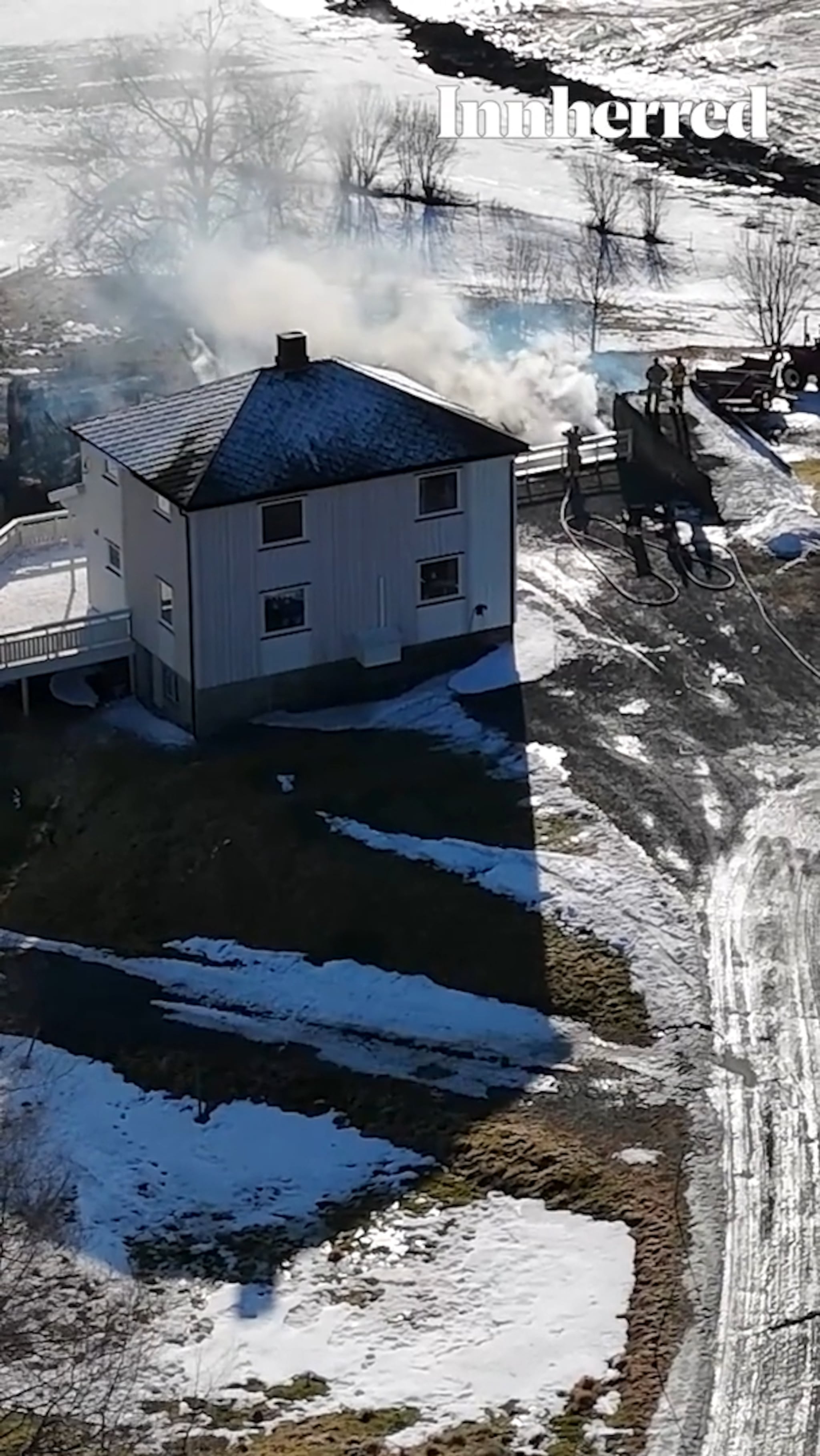 Mann savnet etter brann