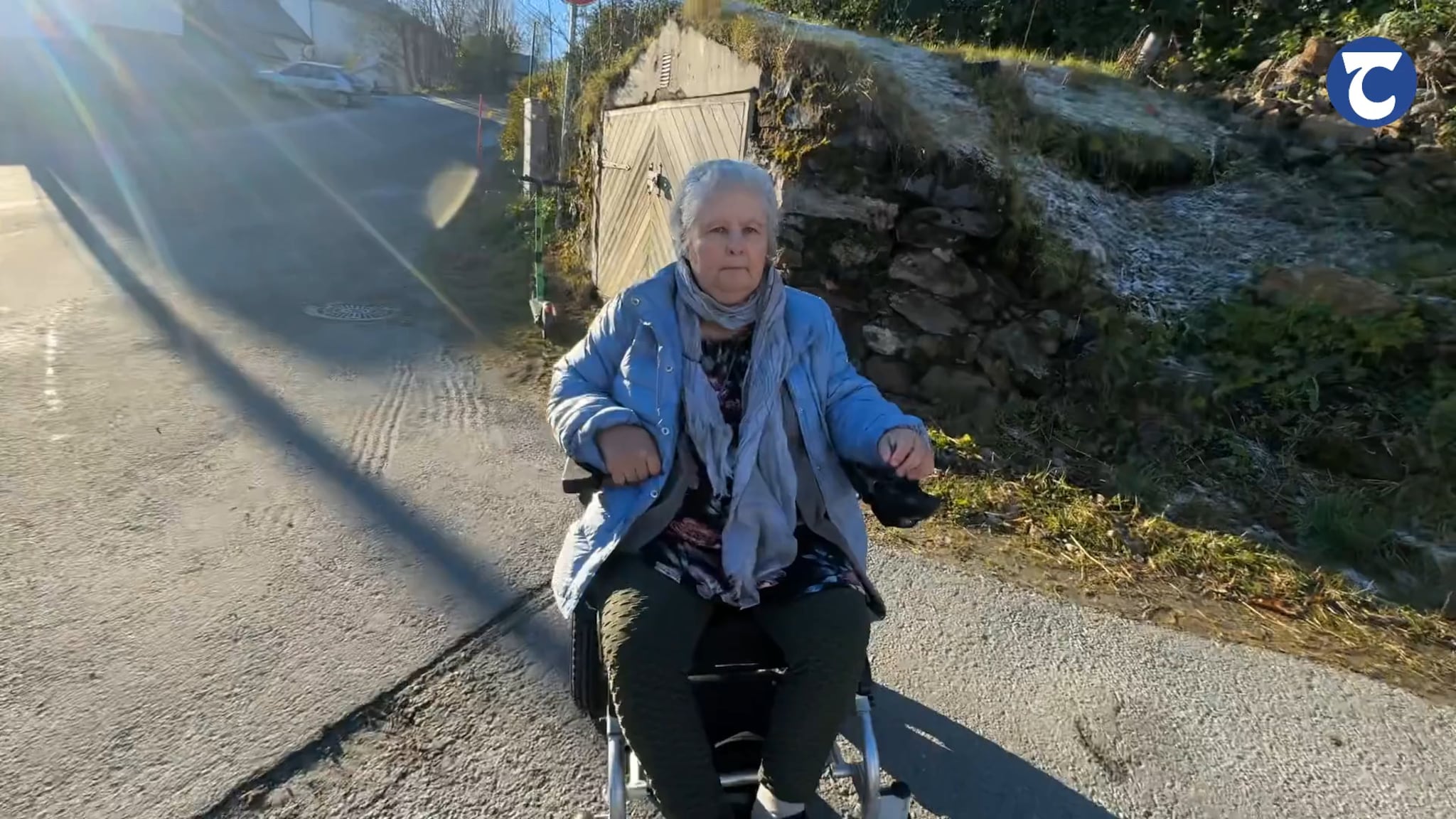 - Man kan jo dyrke poteter i hullene