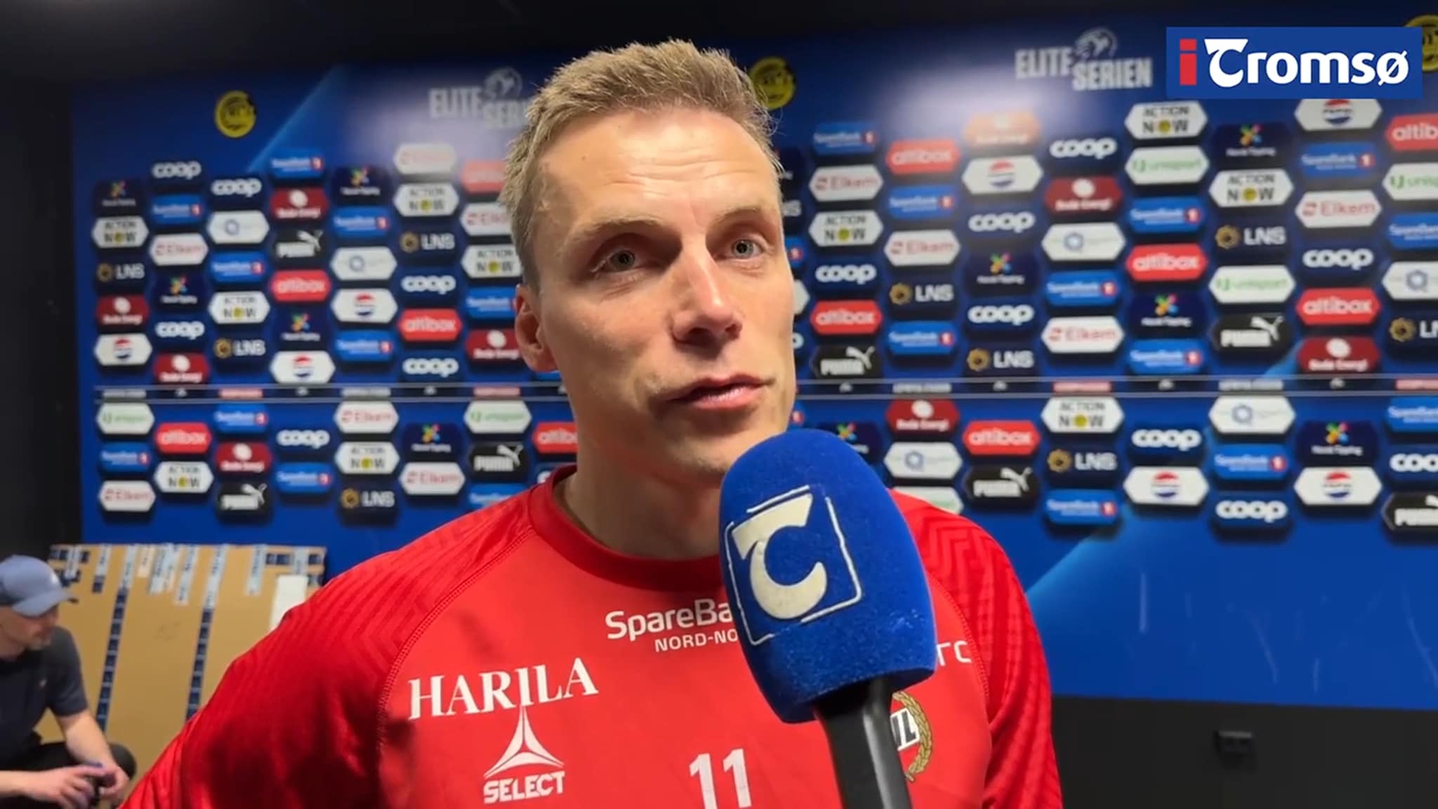 Se reaksjonene etter Glimt-TIL