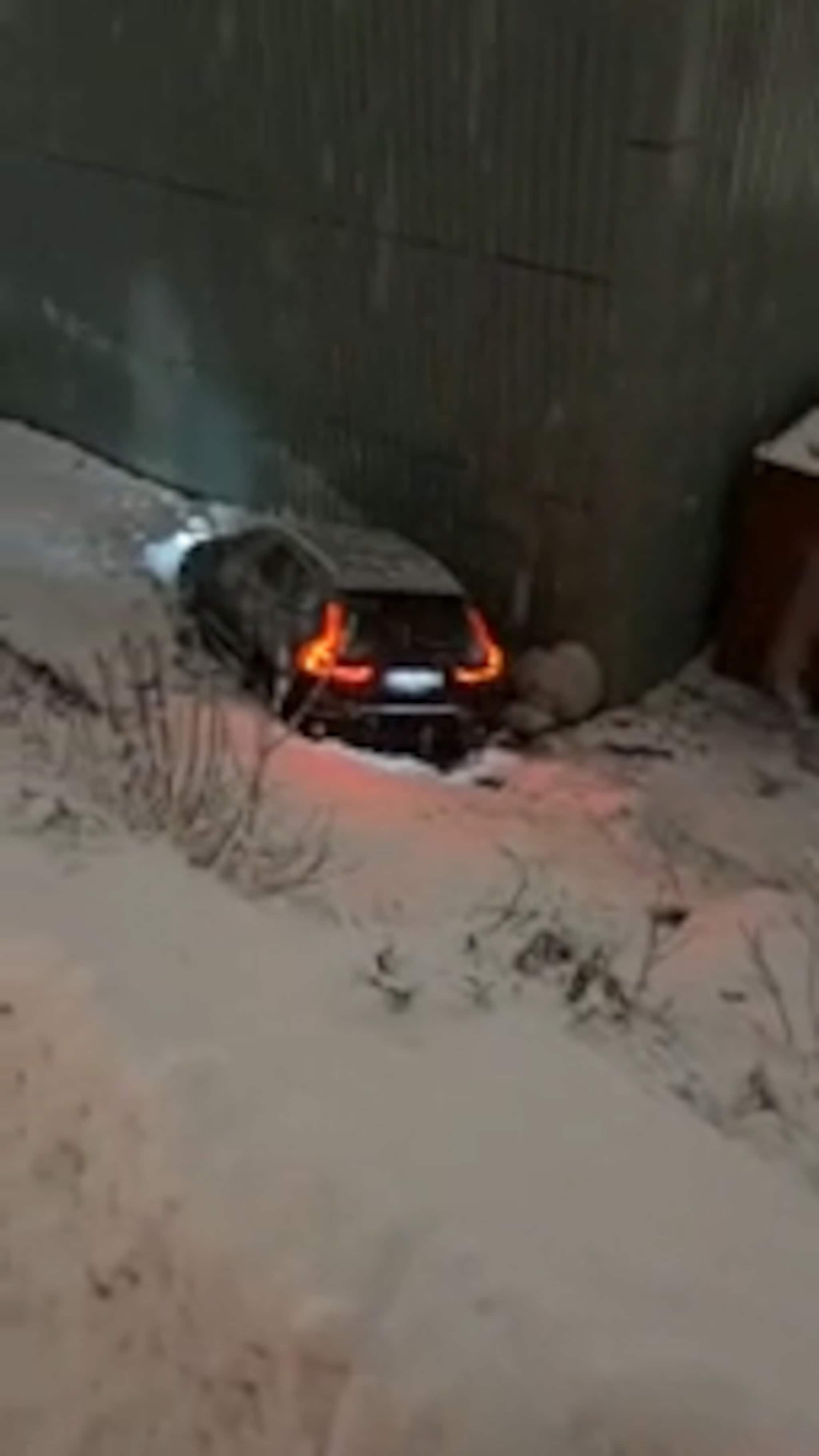 Her er bilen i grøfta
