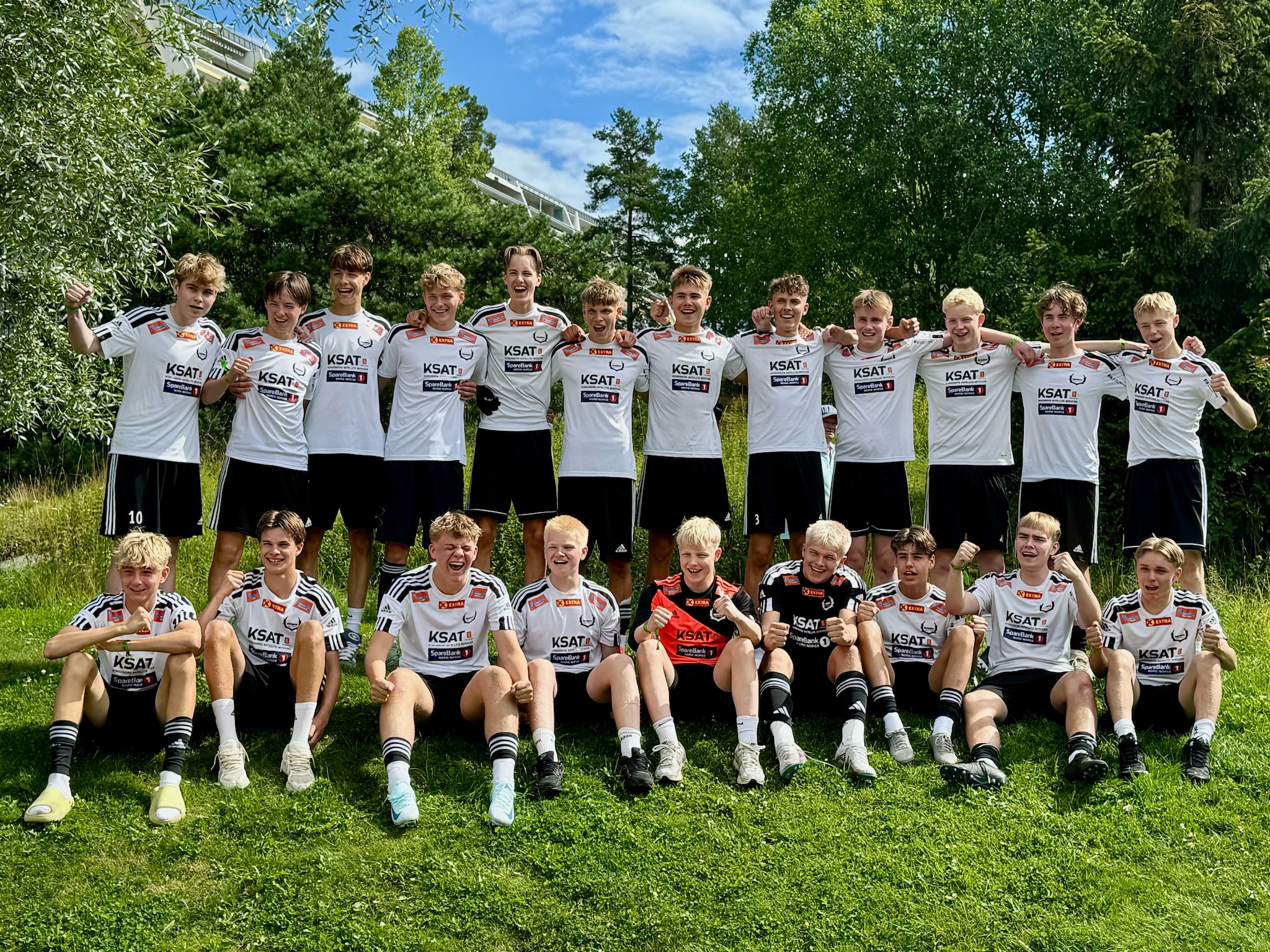 Se «slaget om fastlandet» her