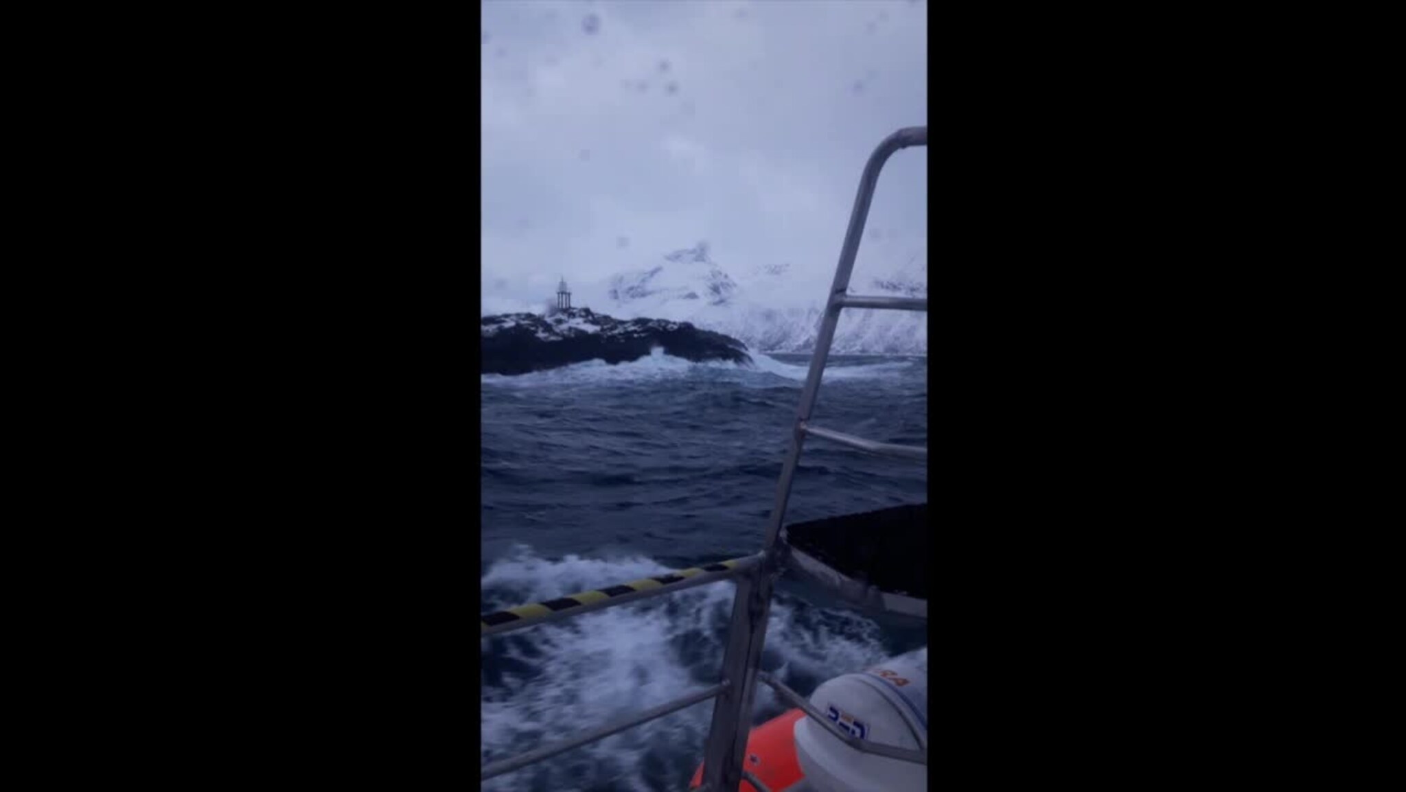 Her prøver de å redde Stangnes