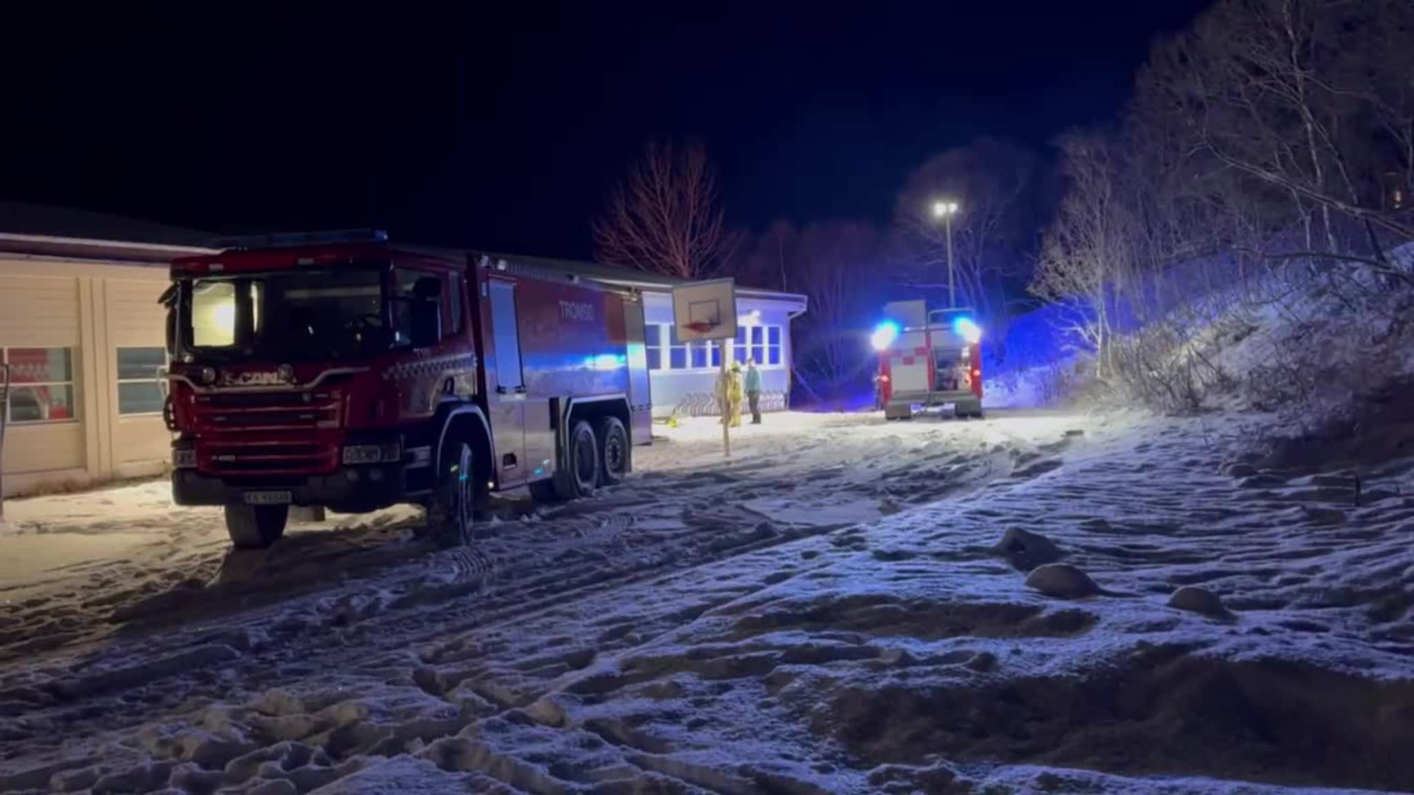 Sandnessund skole brannmandag13.11.MOV