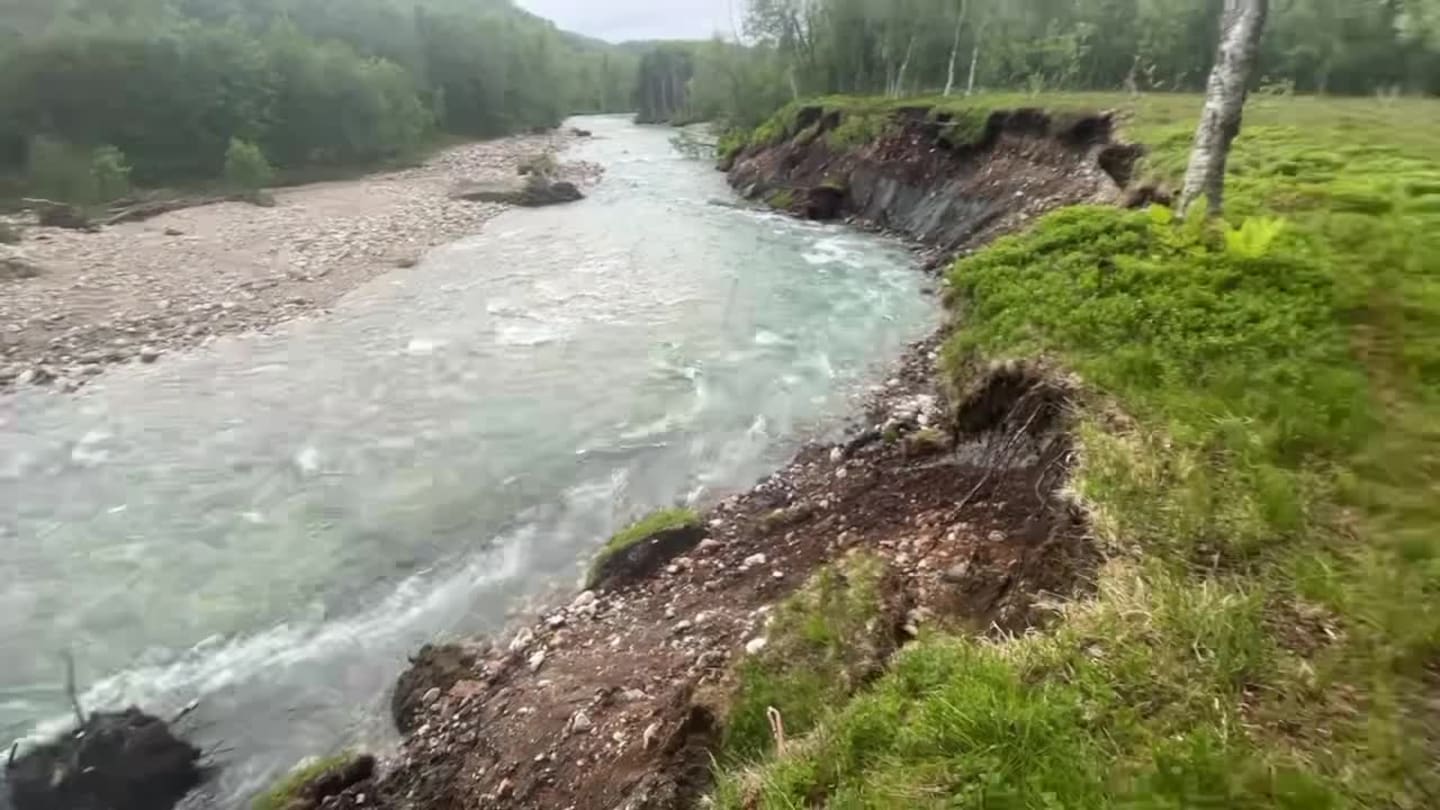 Landskred i Tønsvikelva
