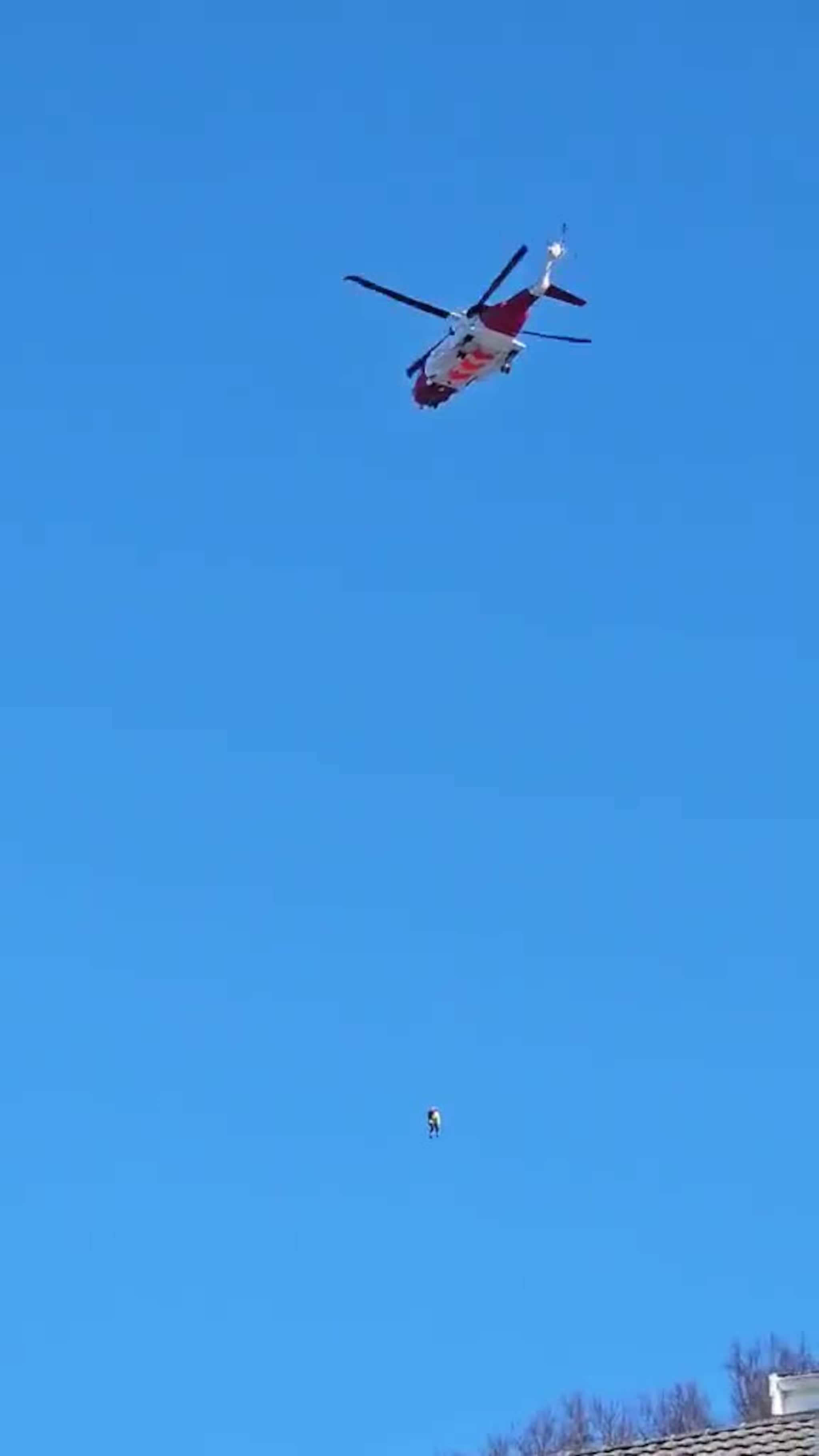 Berging av turist i Sherpa-trappa