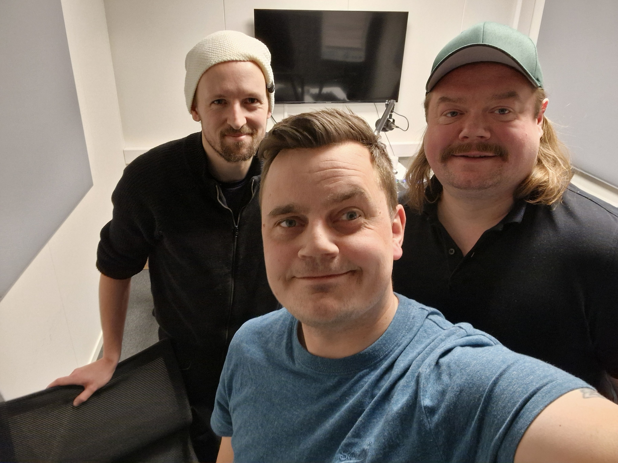 #21 «Jodas», spillersalg og samevasking