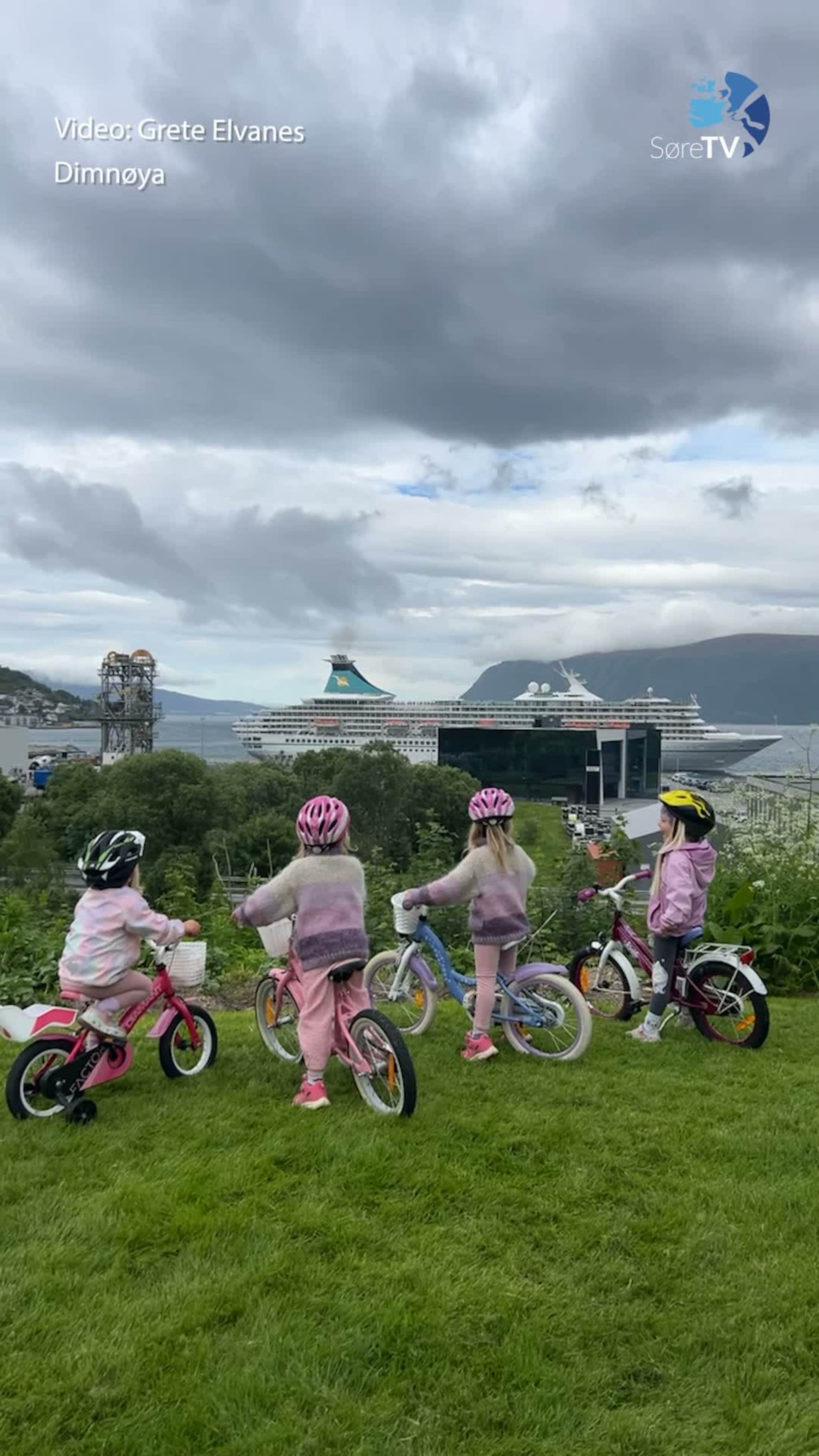 "Sykkelmafiaen" vinkar farvel til cruiseskipet