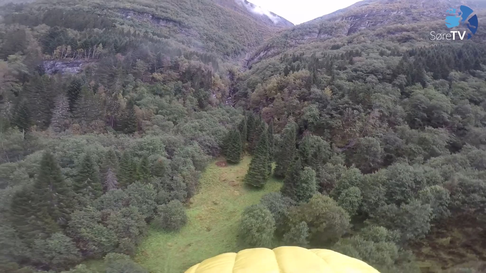 Her flyg han frå fjellet - høyr reaksjonen