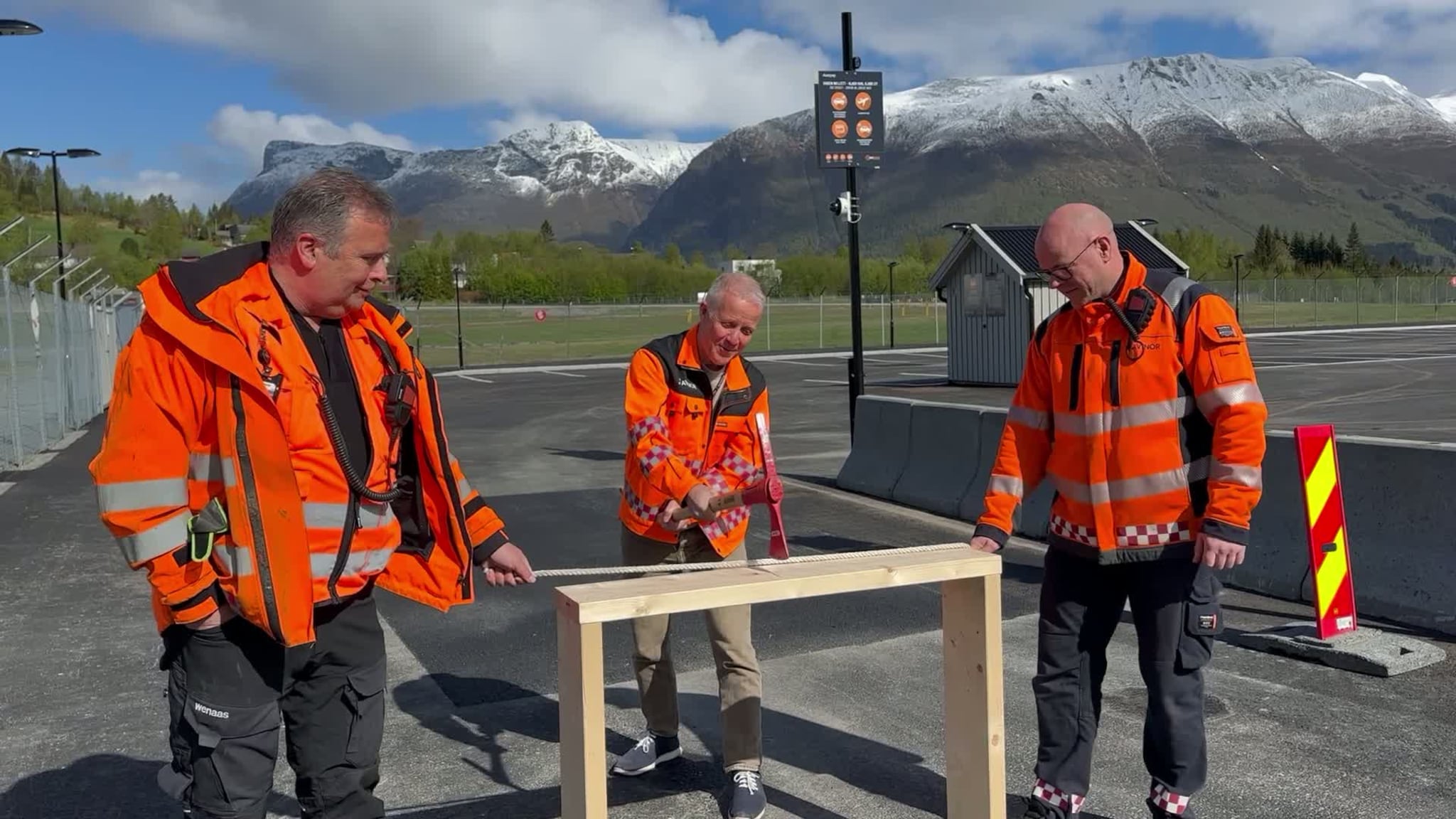 Opning av ny parkeringsplass