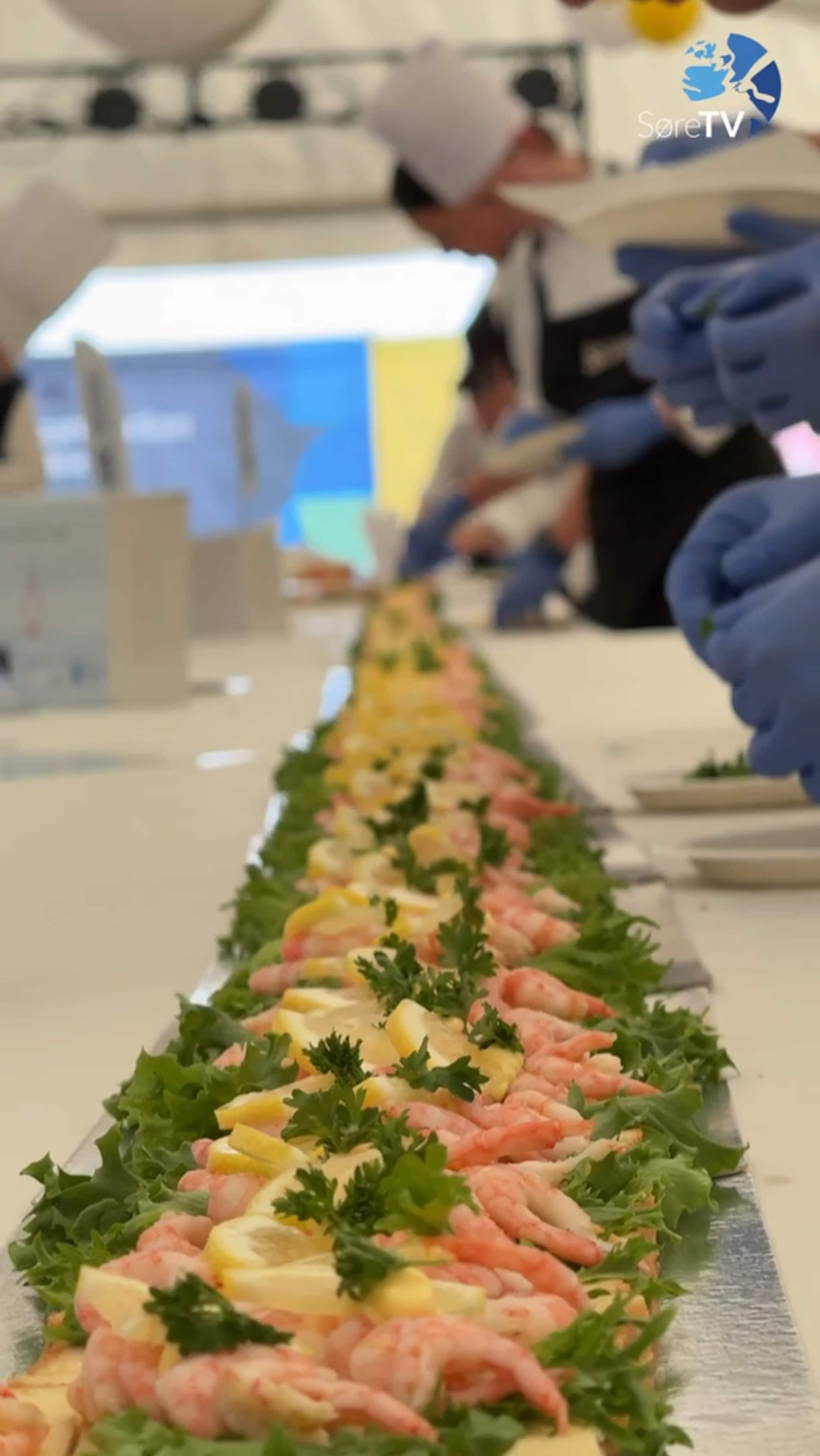 Er dette Noregs lengste rekesmørbrød?