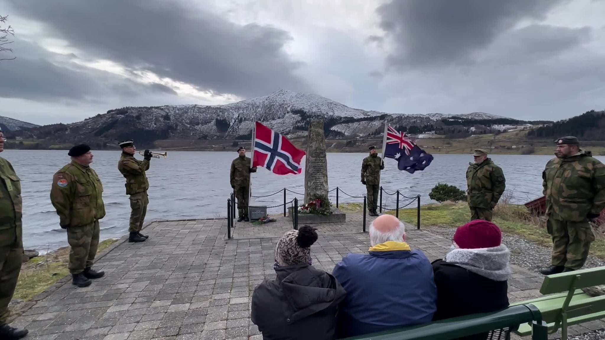 Markering av flyangrepet i Ørstafjorden