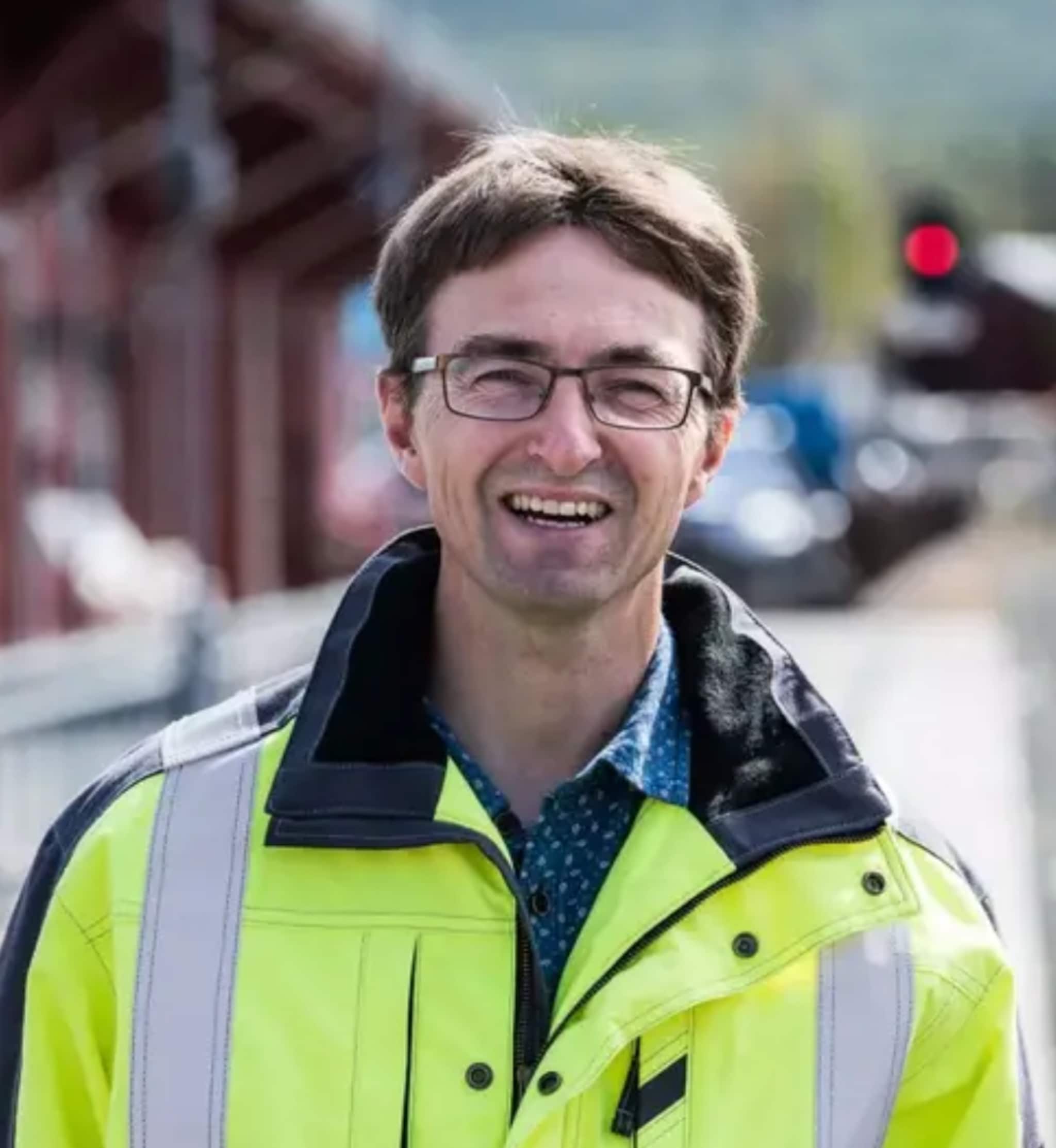 Rørosbanen ble mandag morgen stengt etter avsporing
