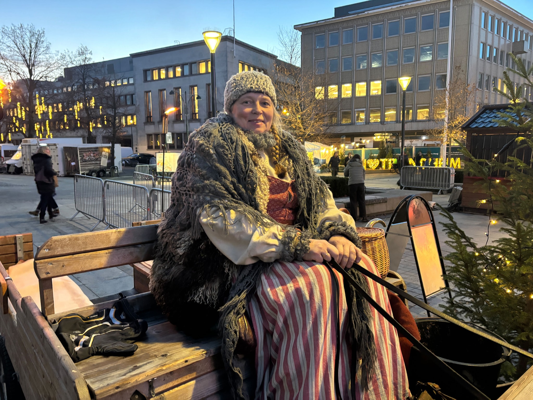 Med hest og slede under julemarkedet: - Ikke så mange som driver med dette