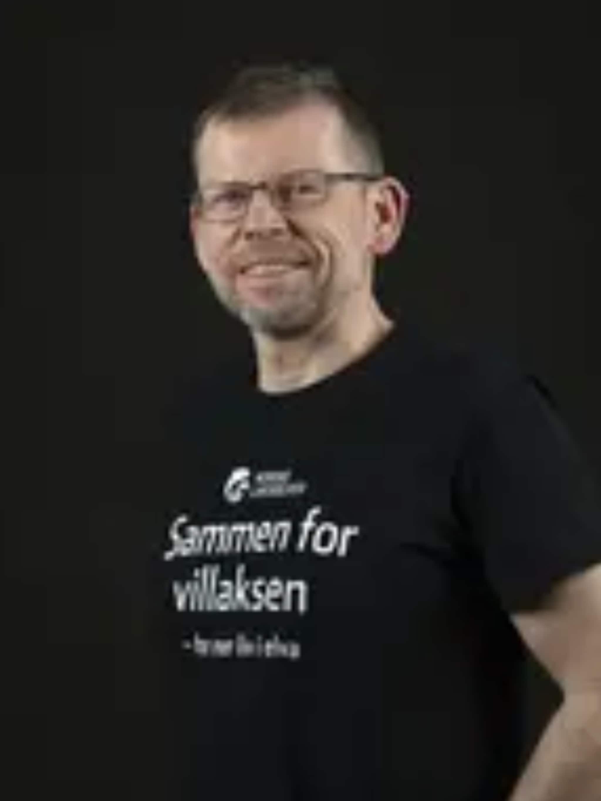I helga er et av sommerens vakreste eventyr i gang: - Det er oppdrettslaksen som er den store synderen
