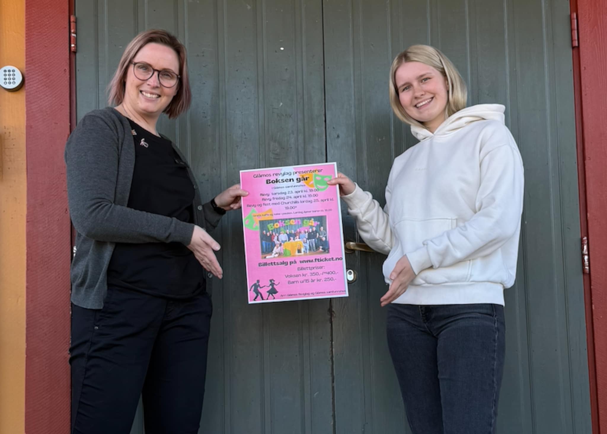 Revycomeback på Glåmos: Klar for premiere med «Boksen går»