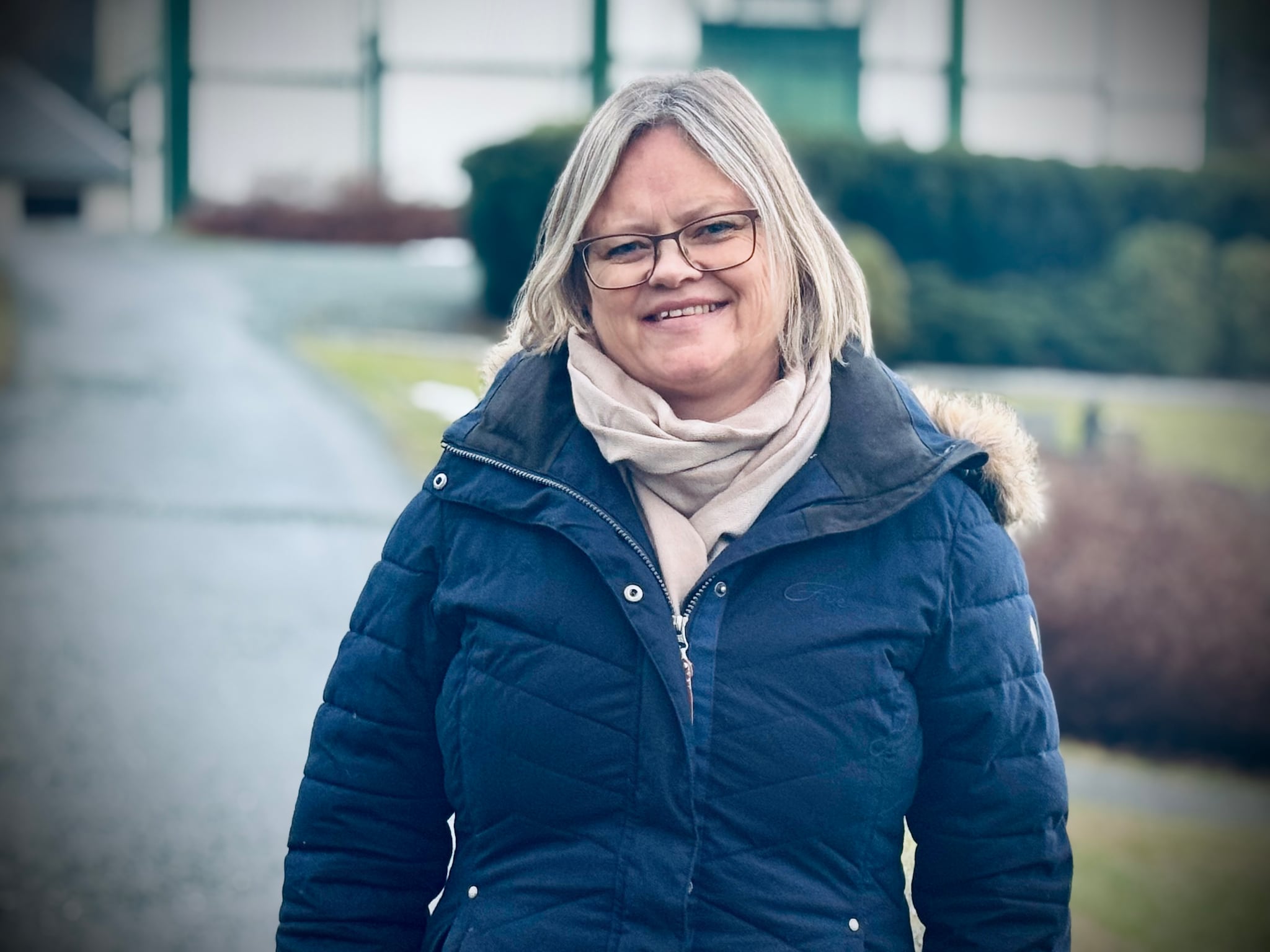Nå starter jobben for nytt tak på Skatval kirke