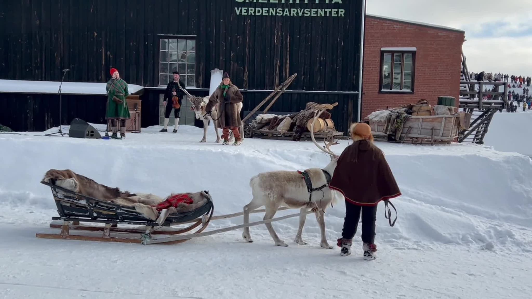 Åpningsseremoni på Malmplassen